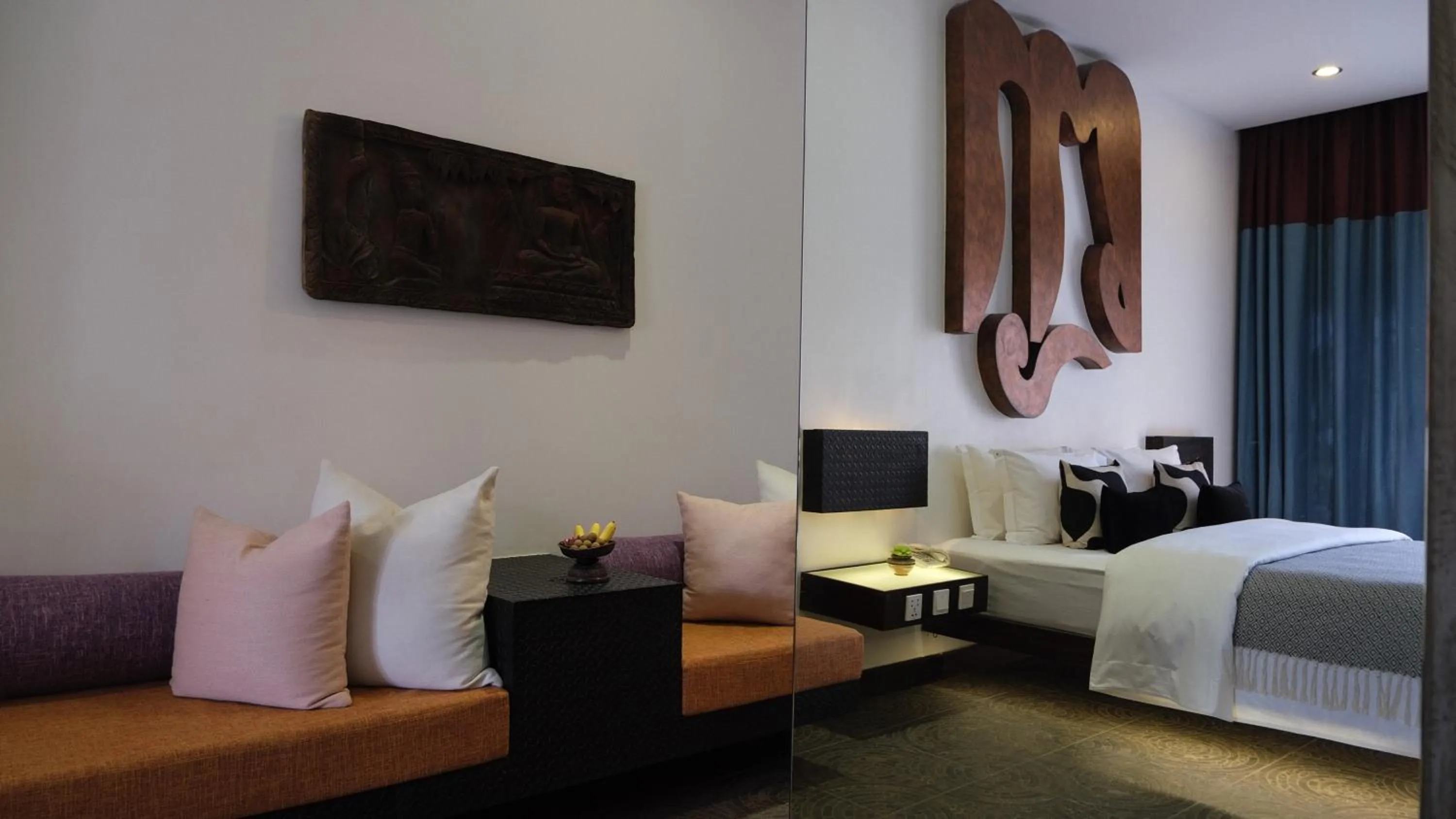 Bed in Golden Temple Villa