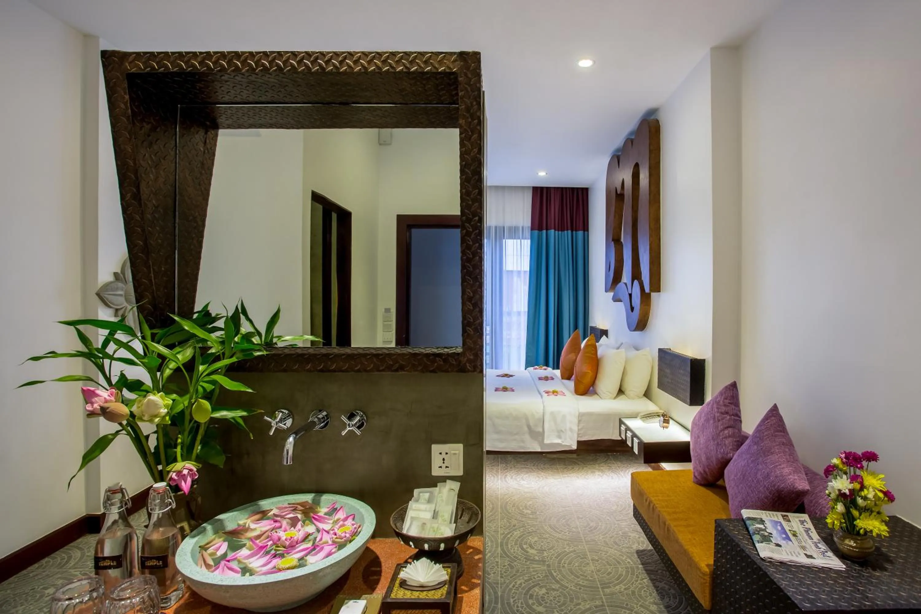 Bed in Golden Temple Villa