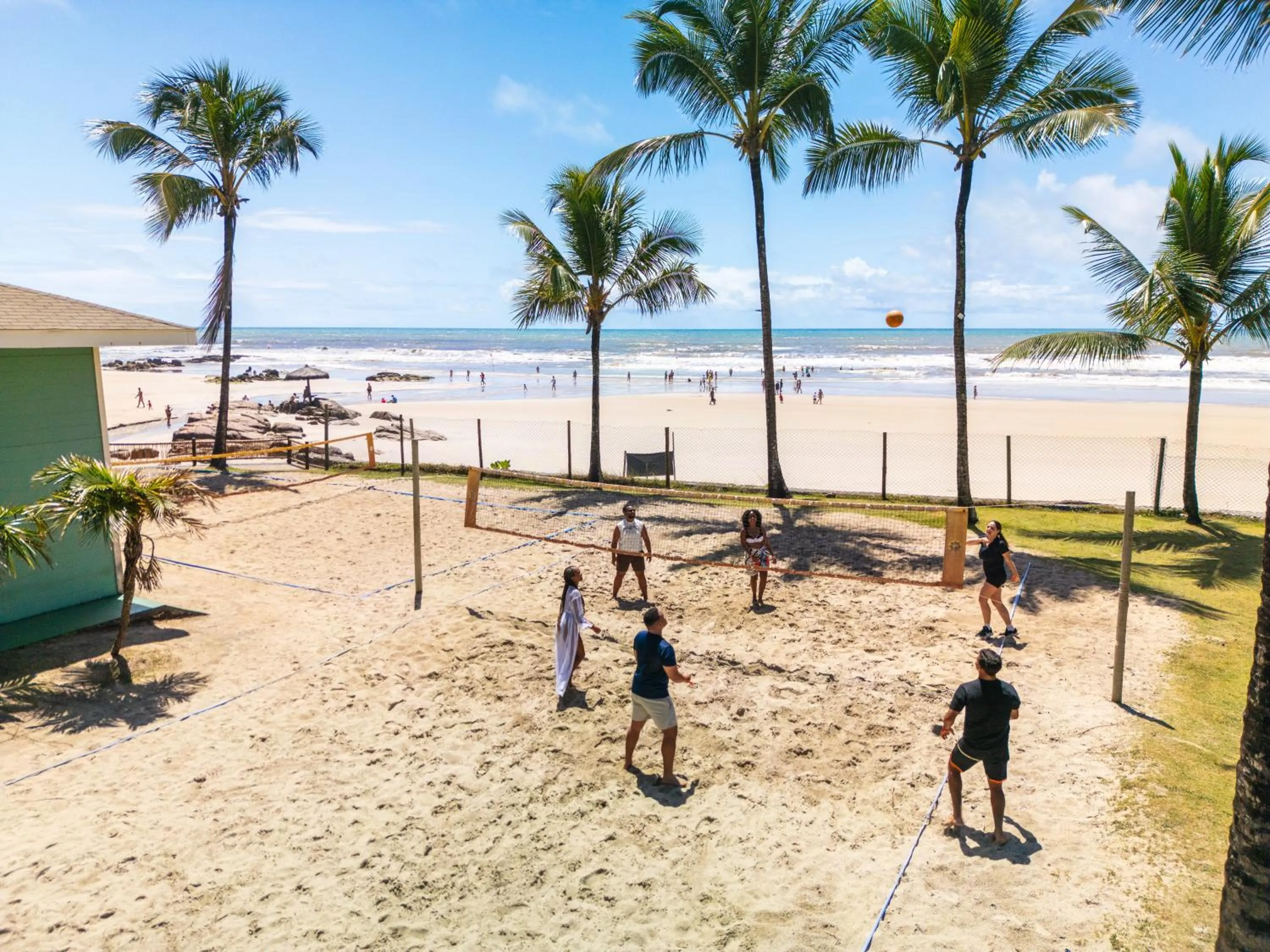 People in Cana Brava All Inclusive Resort