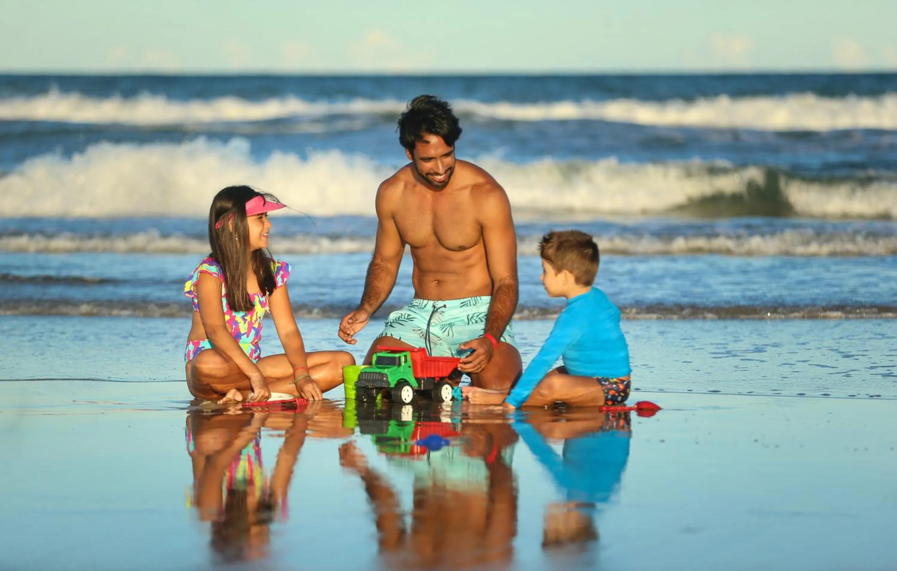 People in Cana Brava All Inclusive Resort