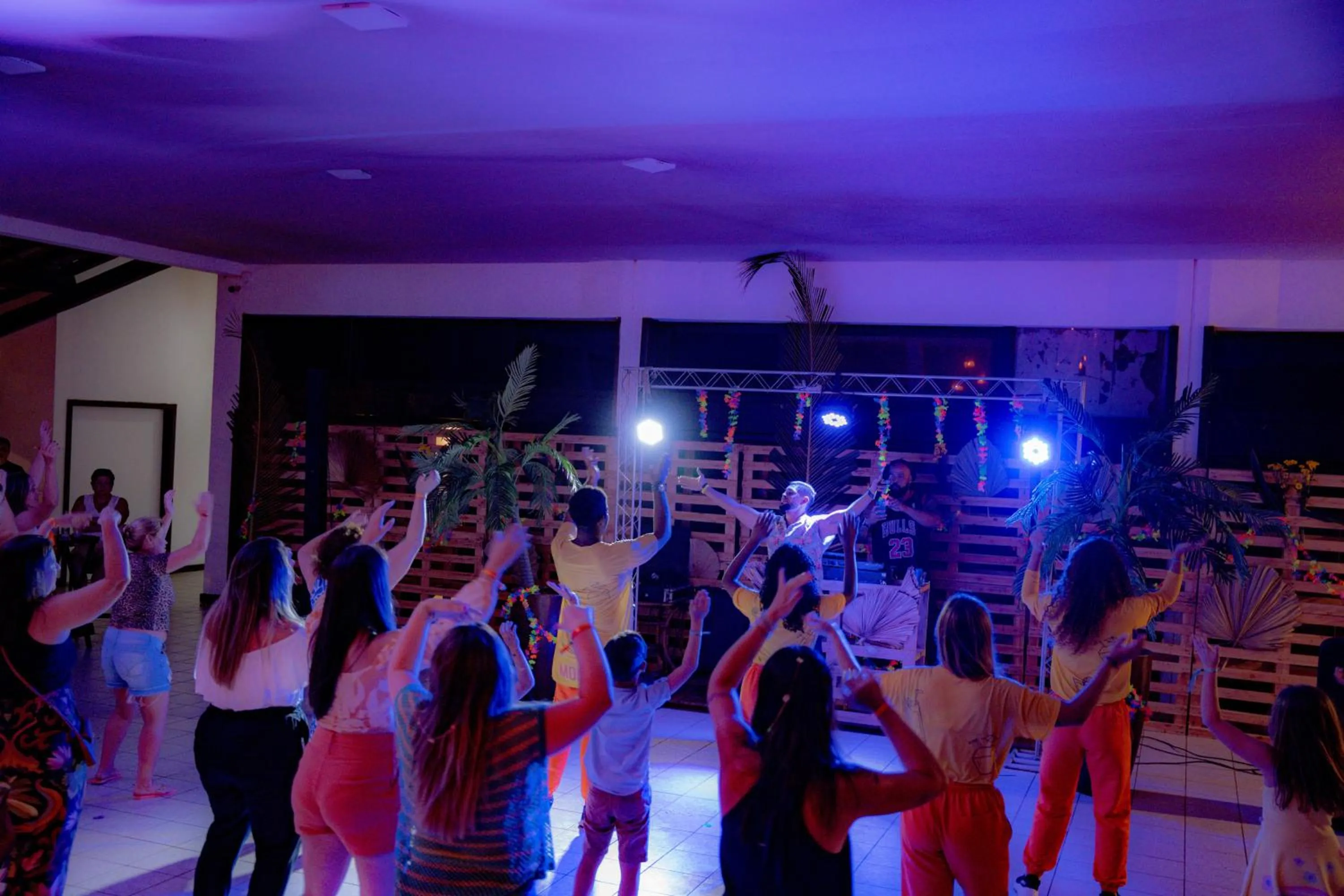 People in Cana Brava All Inclusive Resort