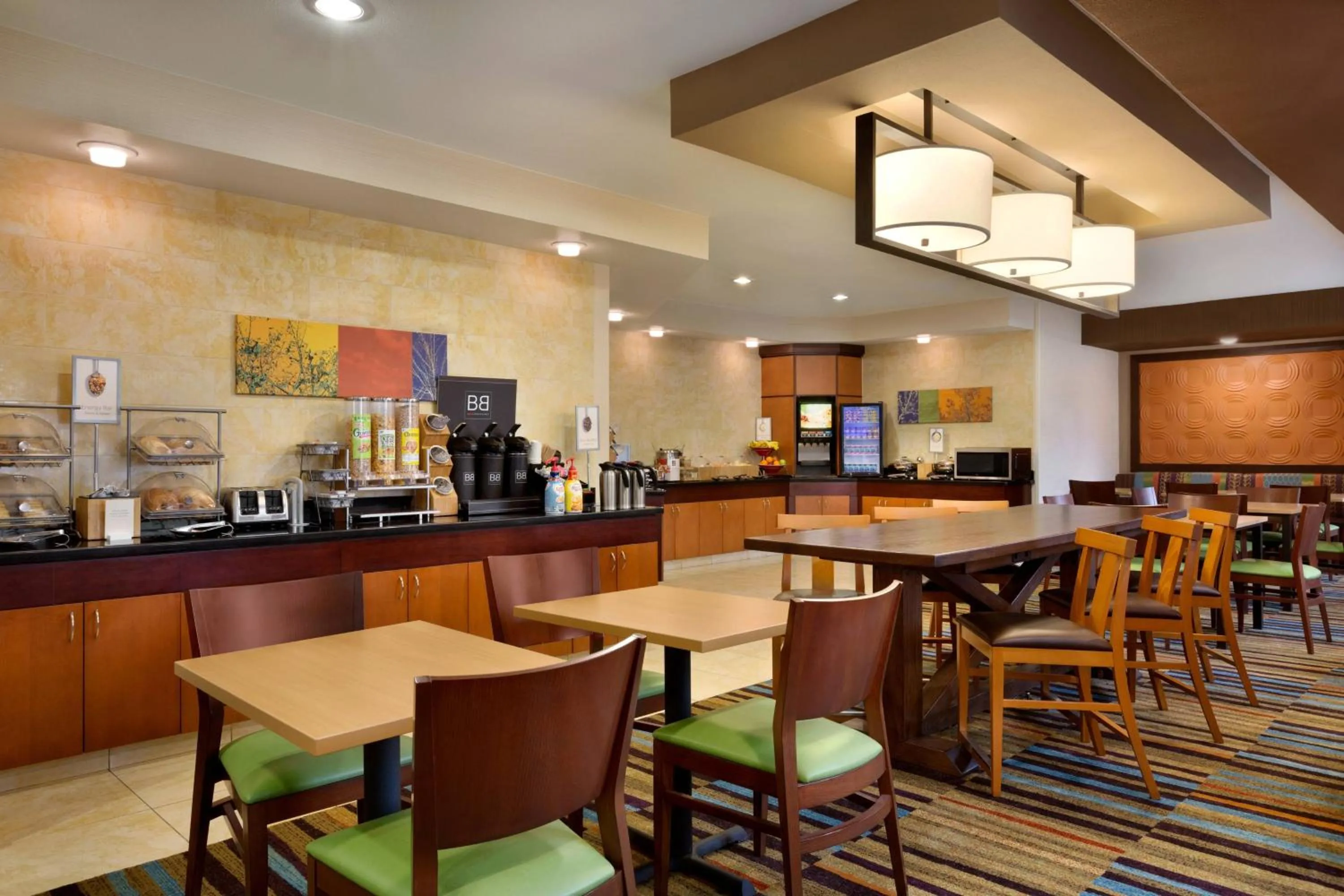 Breakfast in Fairfield Inn & Suites Dallas Mesquite
