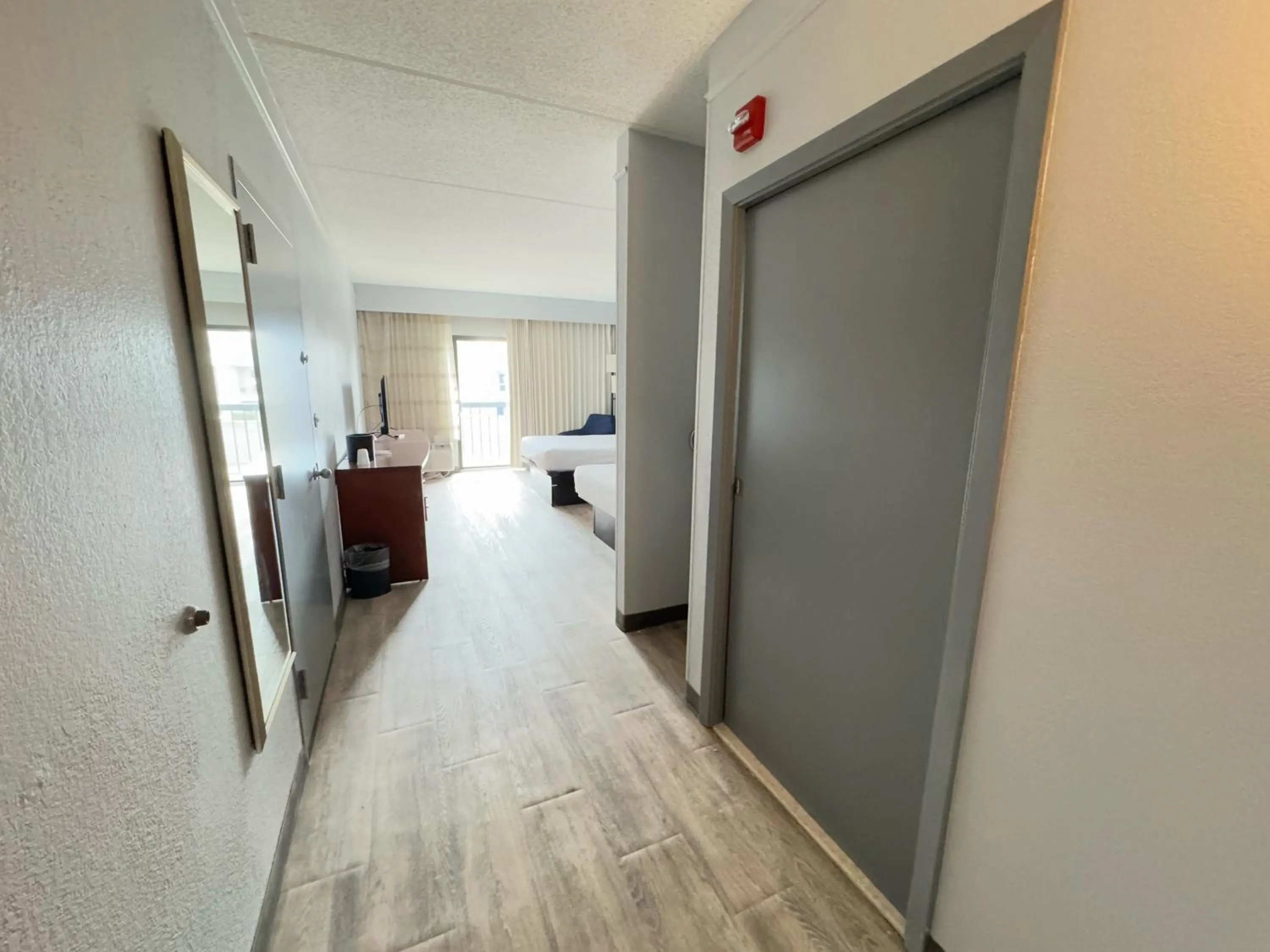 Bed in Super 8 by Wyndham Dallas Love Field Airport