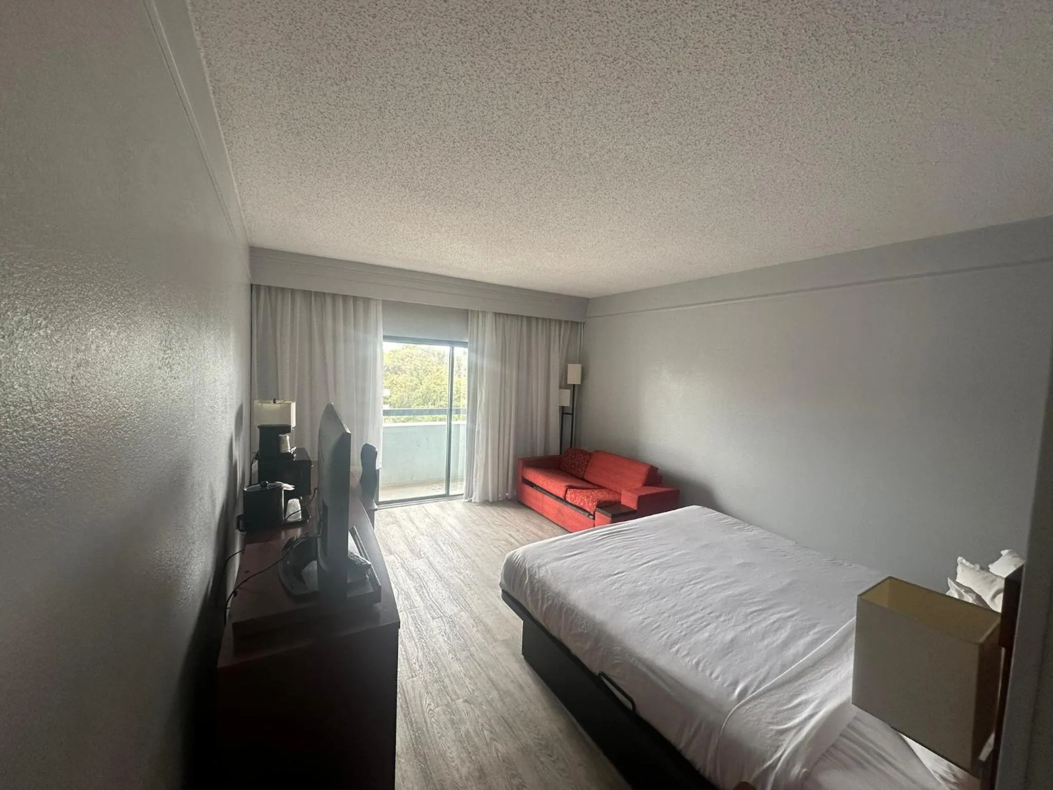 Bed in Super 8 by Wyndham Dallas Love Field Airport