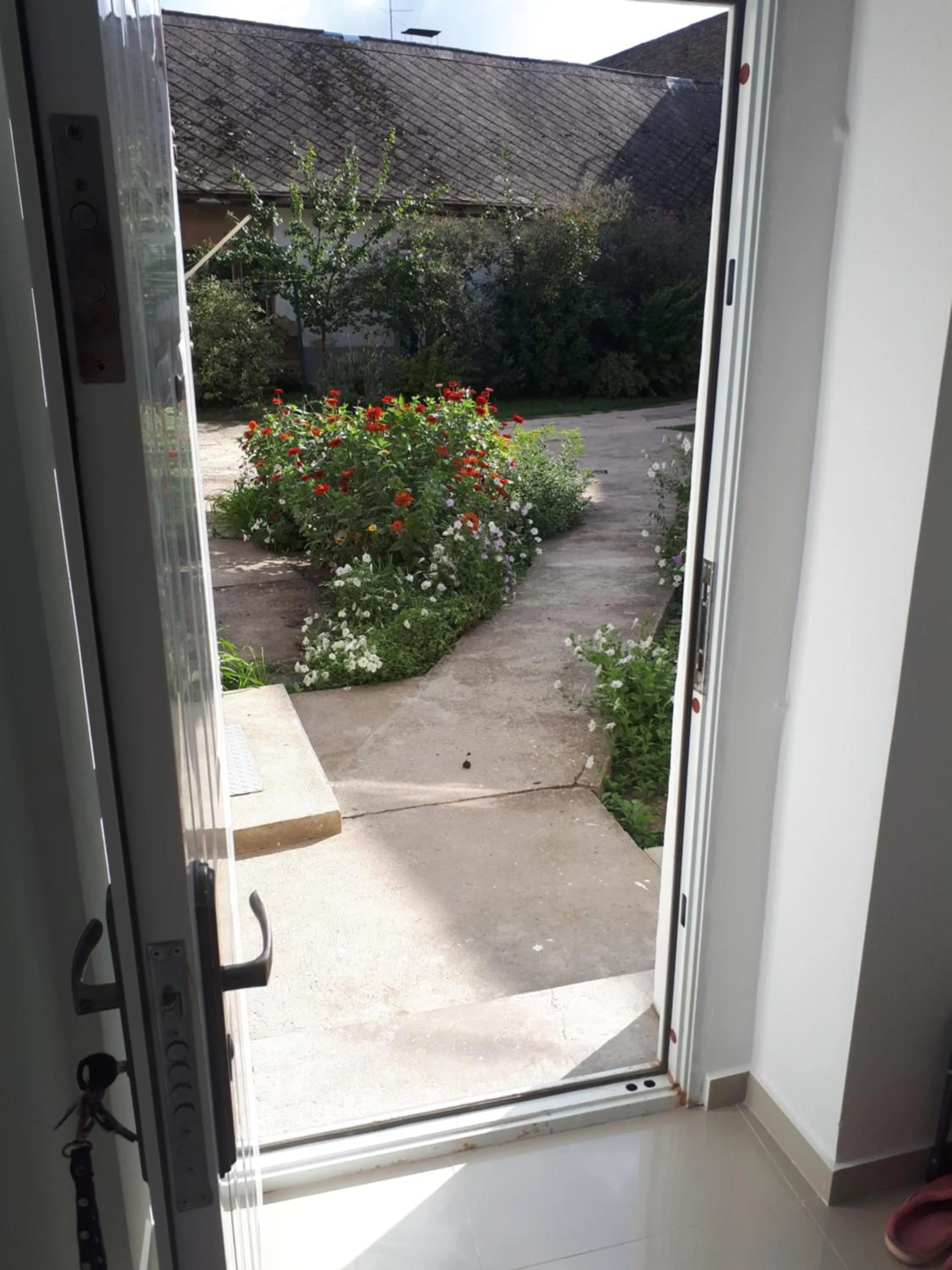 Garden view in Apartment Milijana