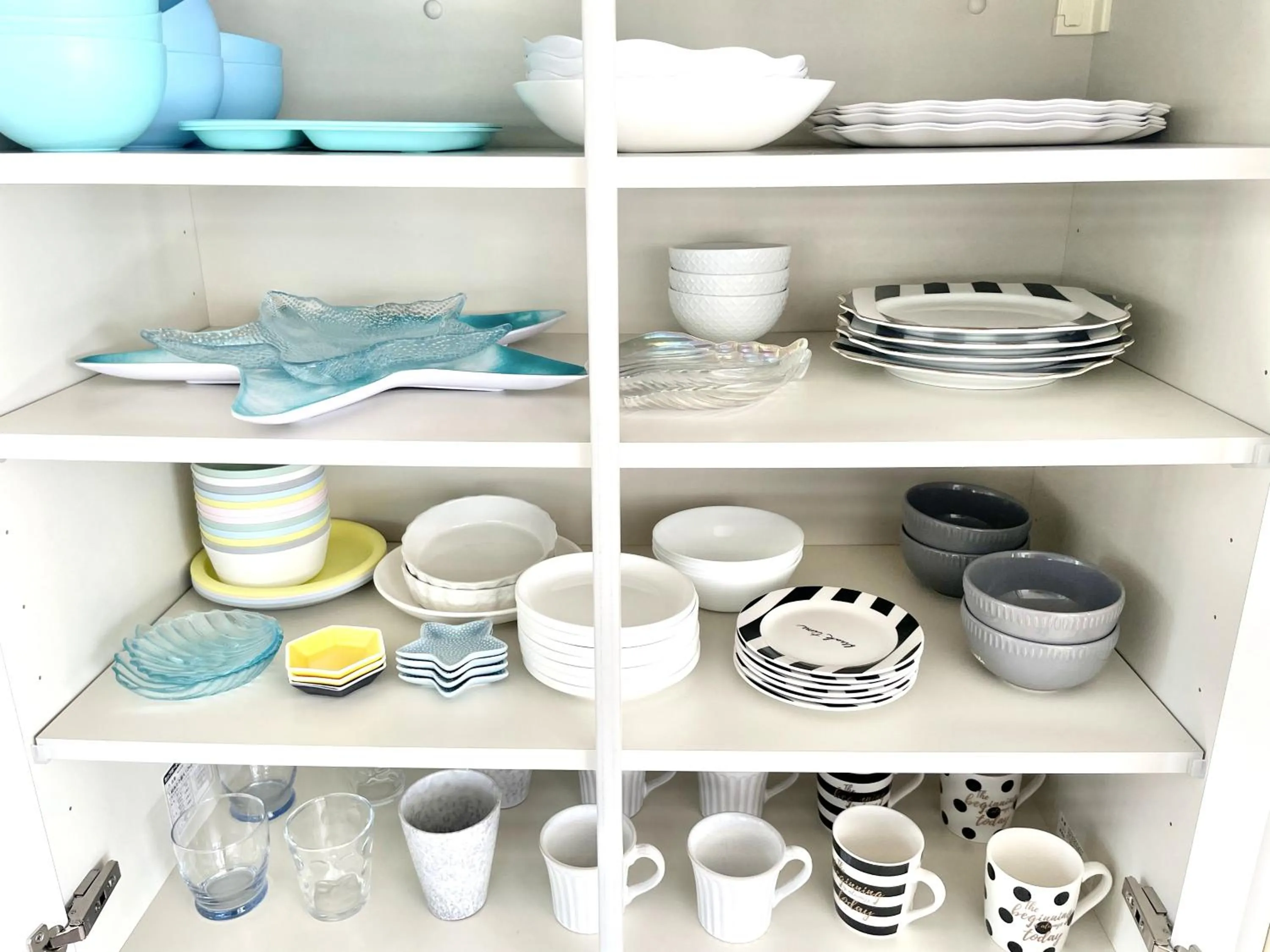 kitchen in Marine House KAKISAKI