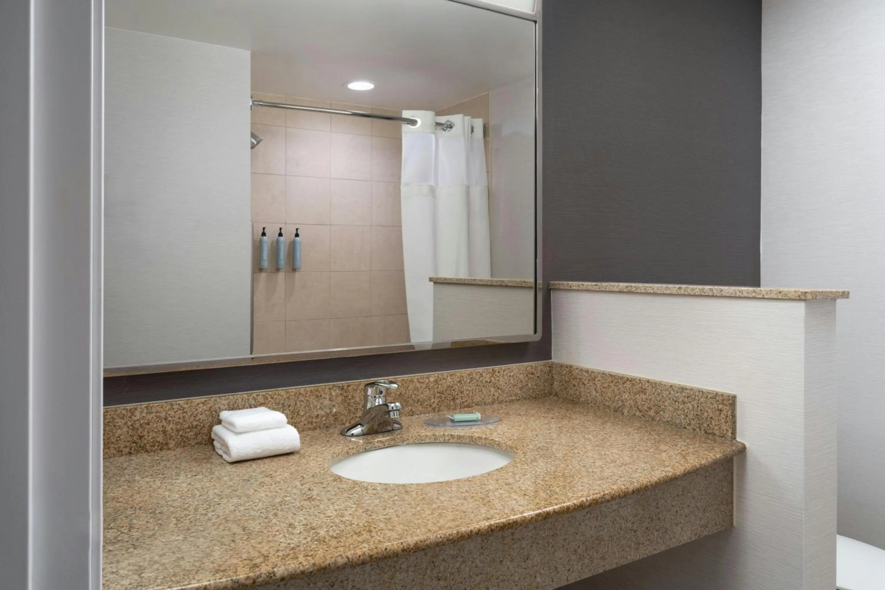 Bathroom in Courtyard Dayton-University of Dayton