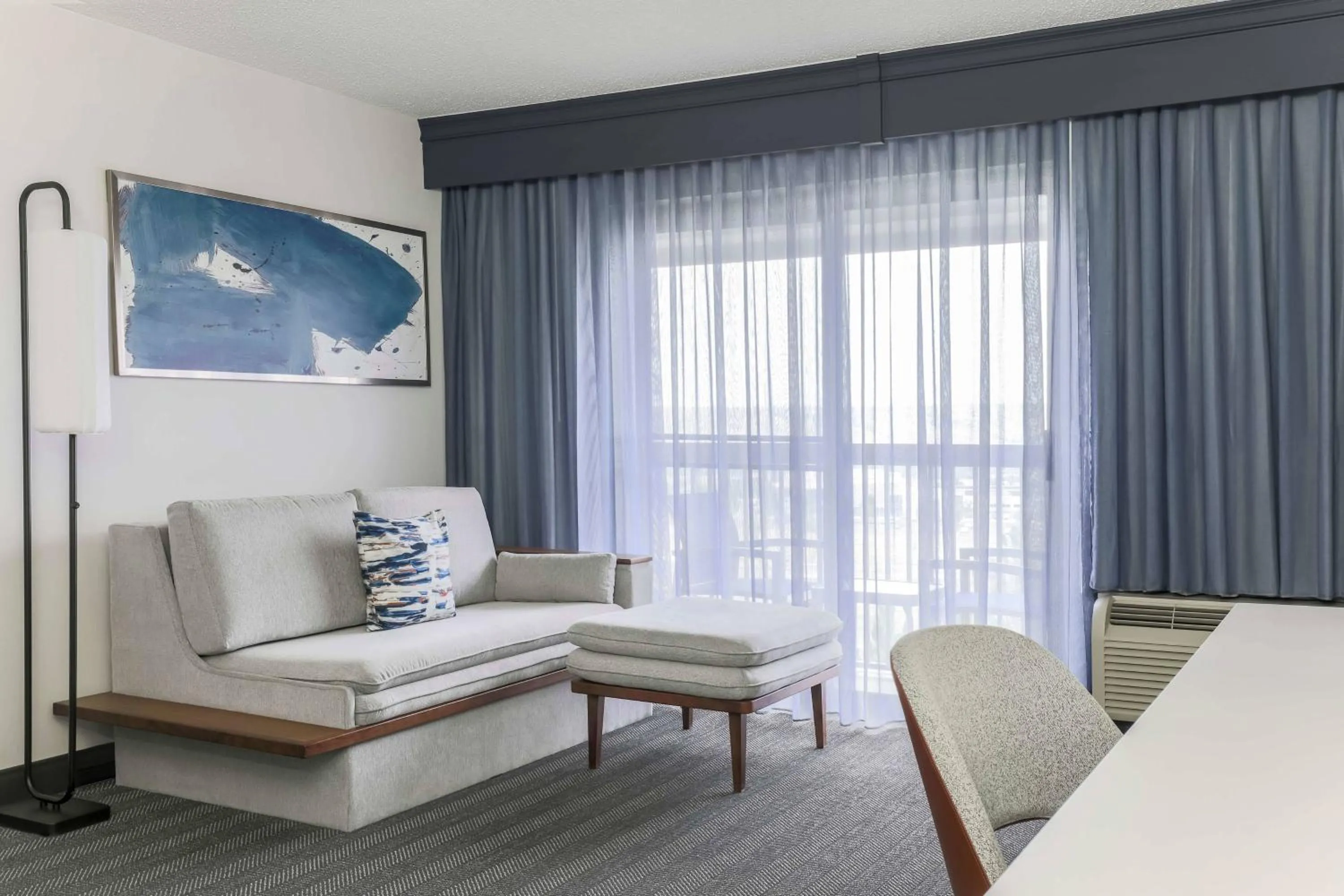 Photo of the whole room in Courtyard by Marriott Denver Golden/Red Rocks