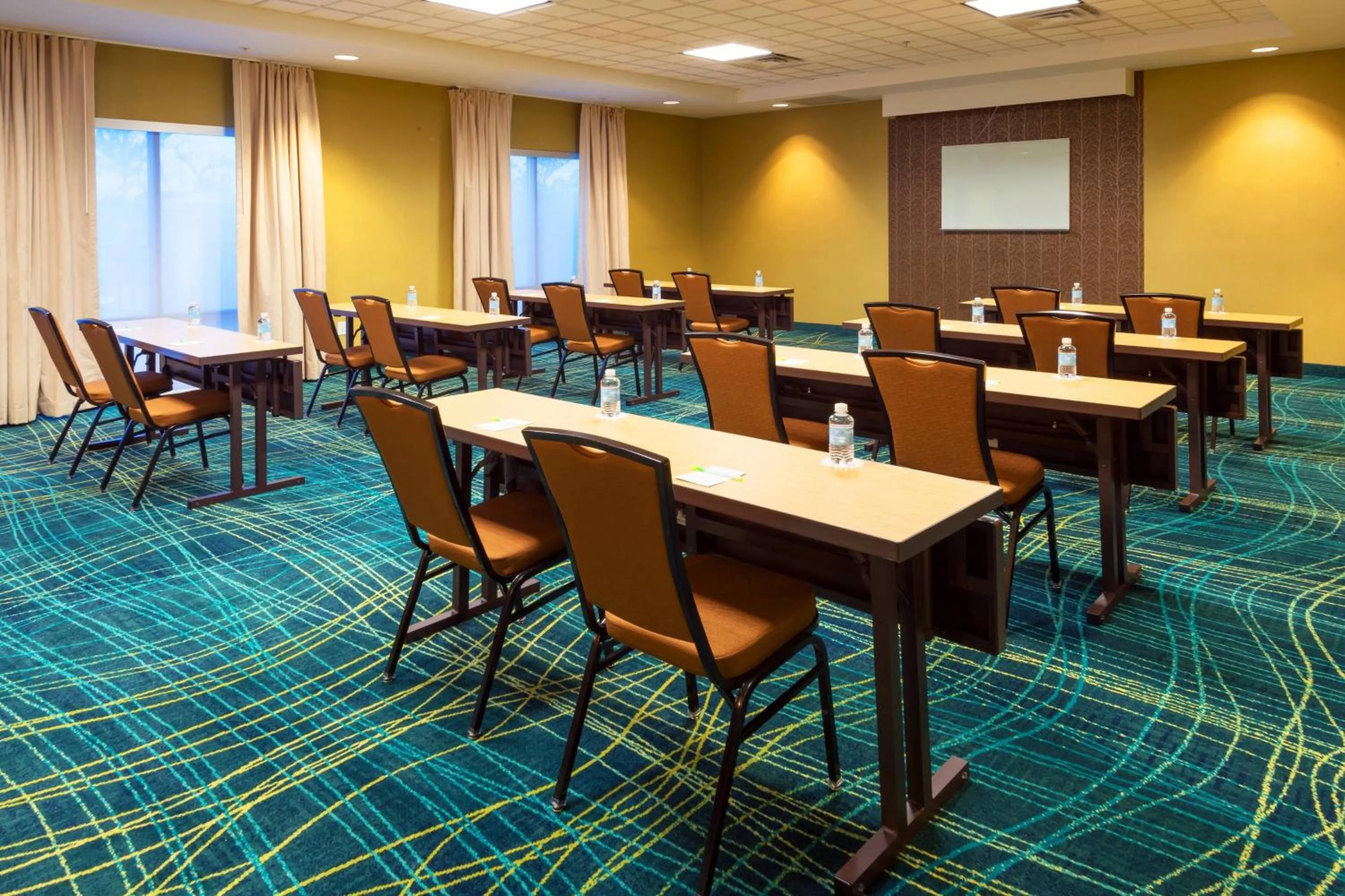 Meeting/conference room in SpringHill Suites Boulder Longmont