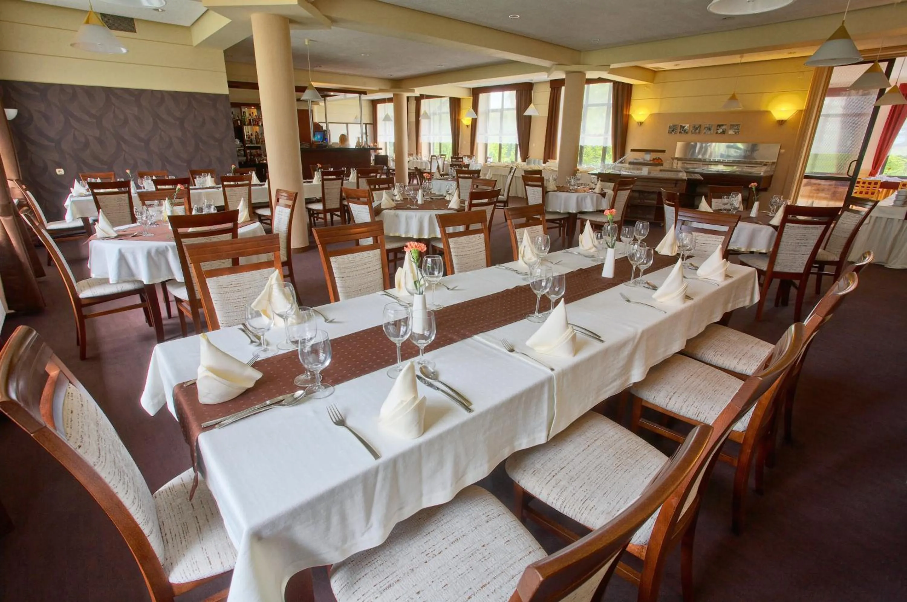 Restaurant/places to eat in Hotel Perła Bieszczadów Geovita