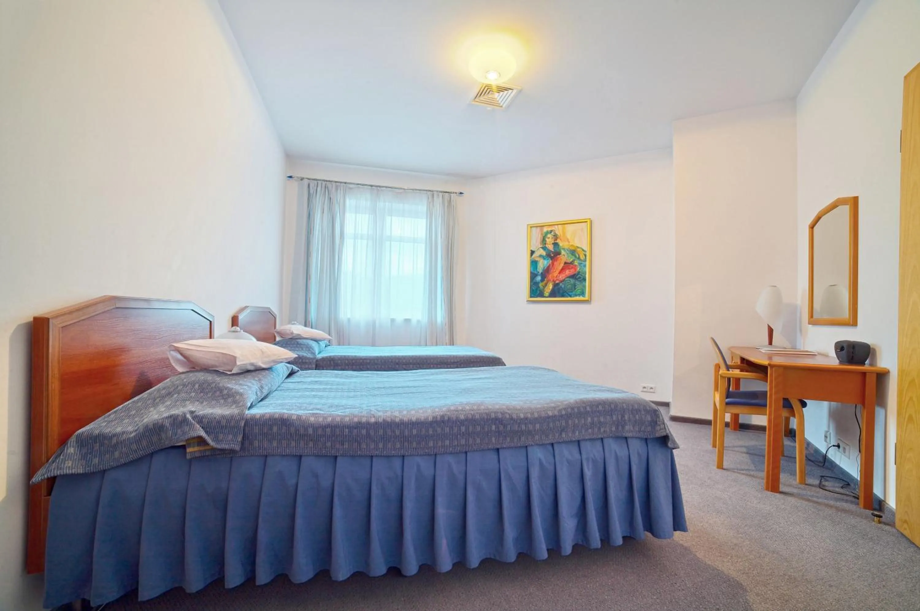 Bedroom, Bed in Hotel Perła Bieszczadów Geovita