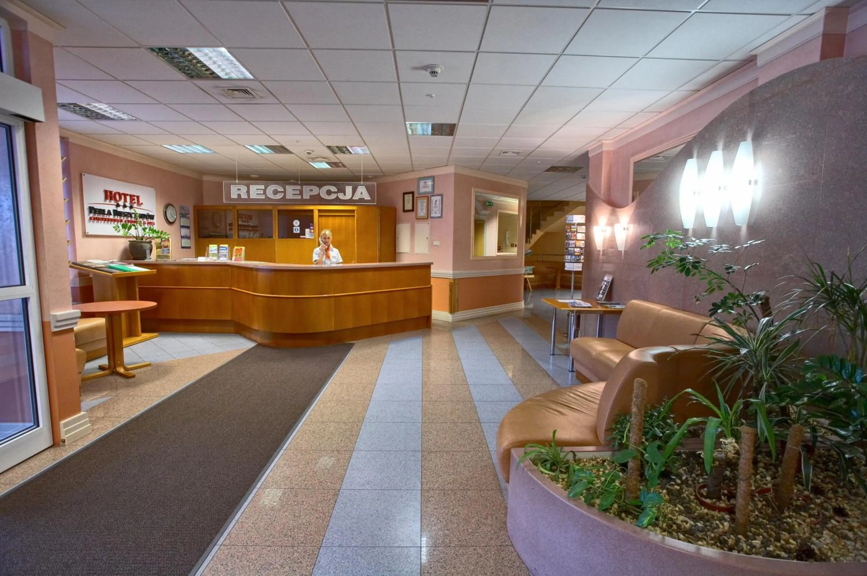 Lobby or reception in Hotel Perła Bieszczadów Geovita