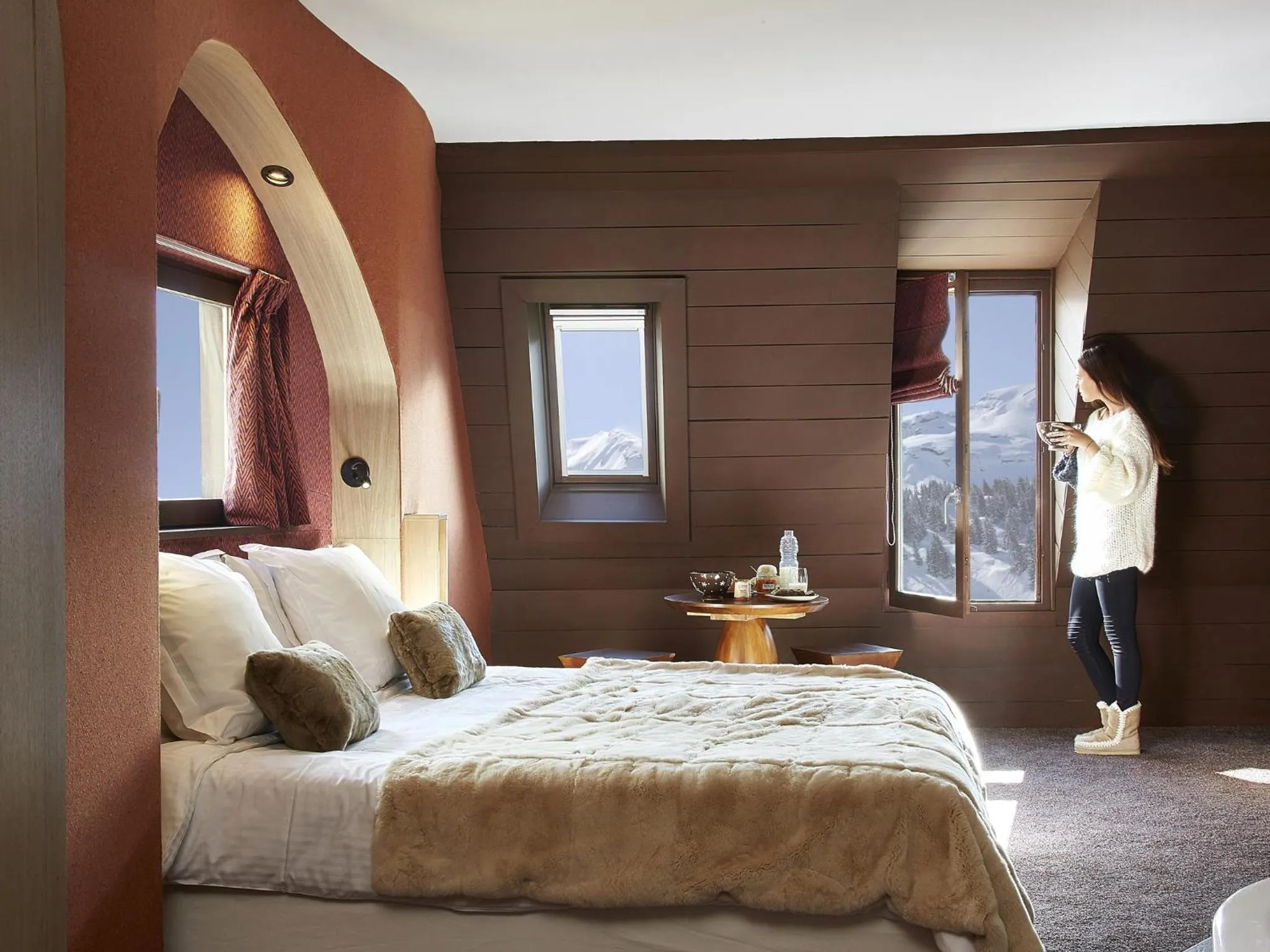 Guests, Bed in Hôtel des Dromonts by SOWELL COLLECTION