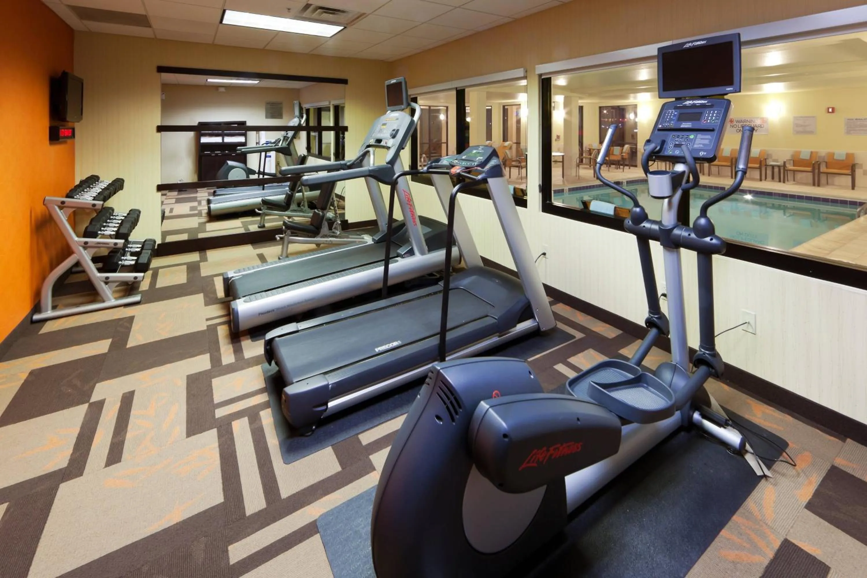 Fitness centre/facilities in Courtyard Boulder Longmont
