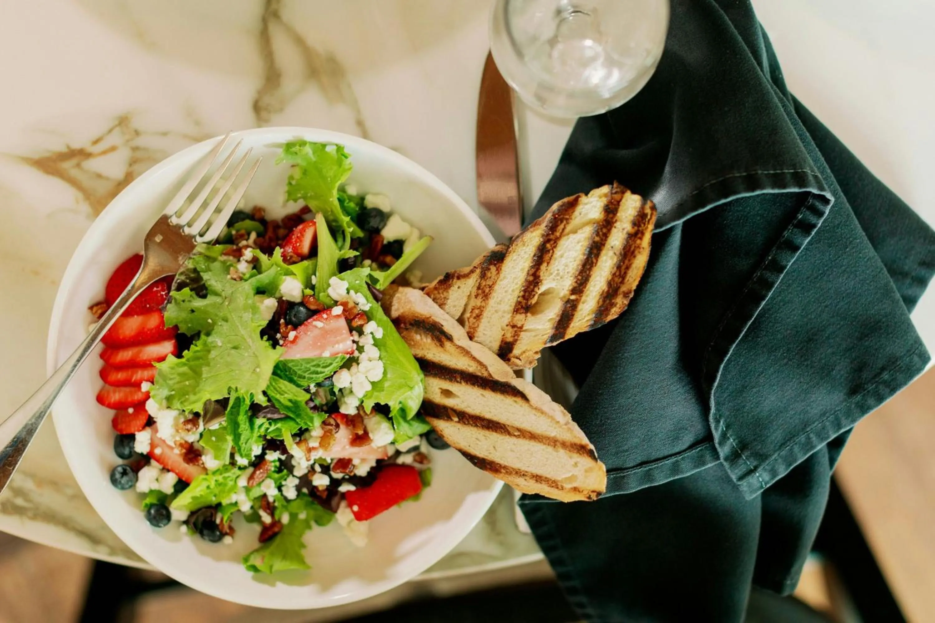 Restaurant/places to eat in Renaissance Boulder Flatiron Hotel