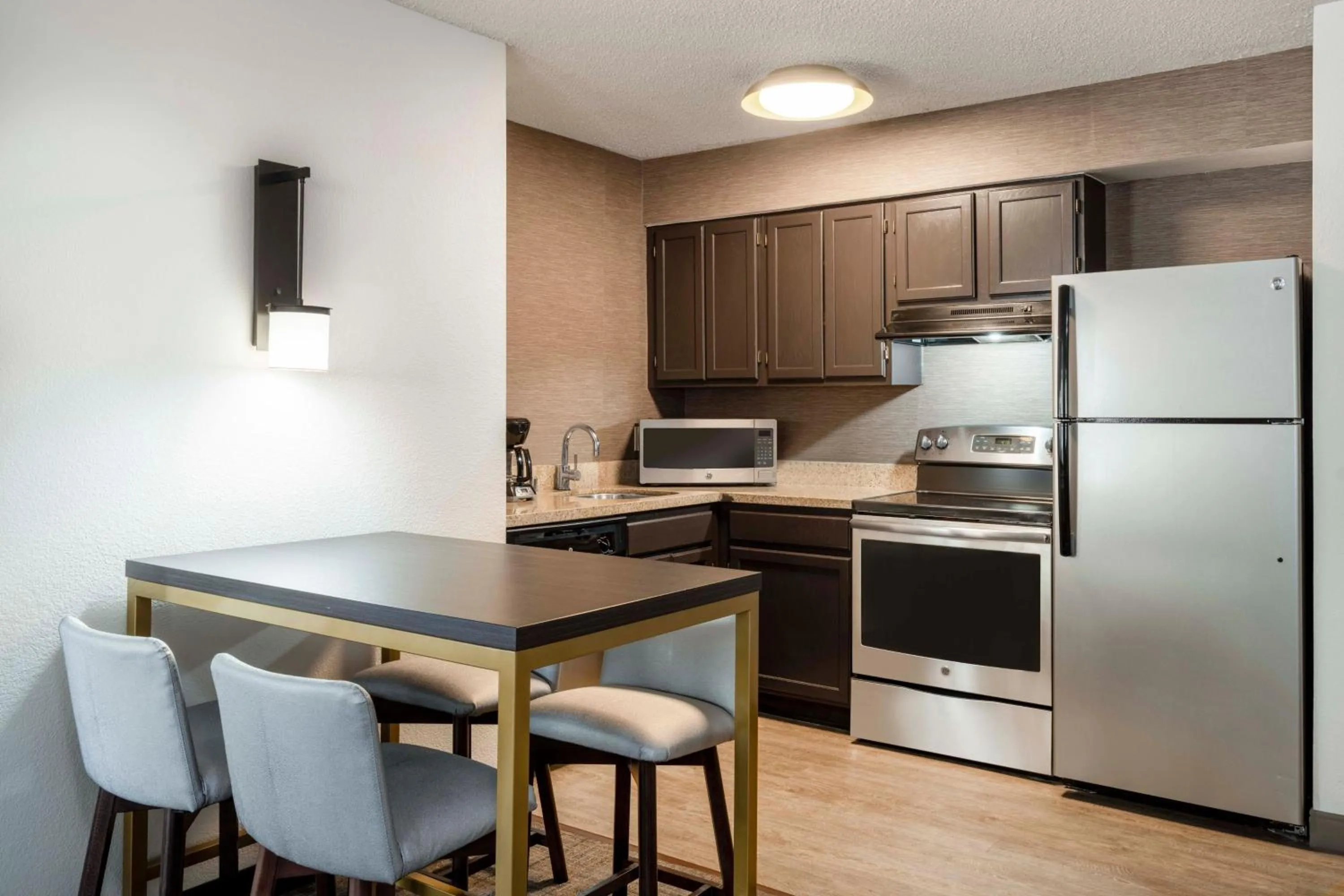 Kitchen or kitchenette in Residence Inn Denver Southwest/Lakewood