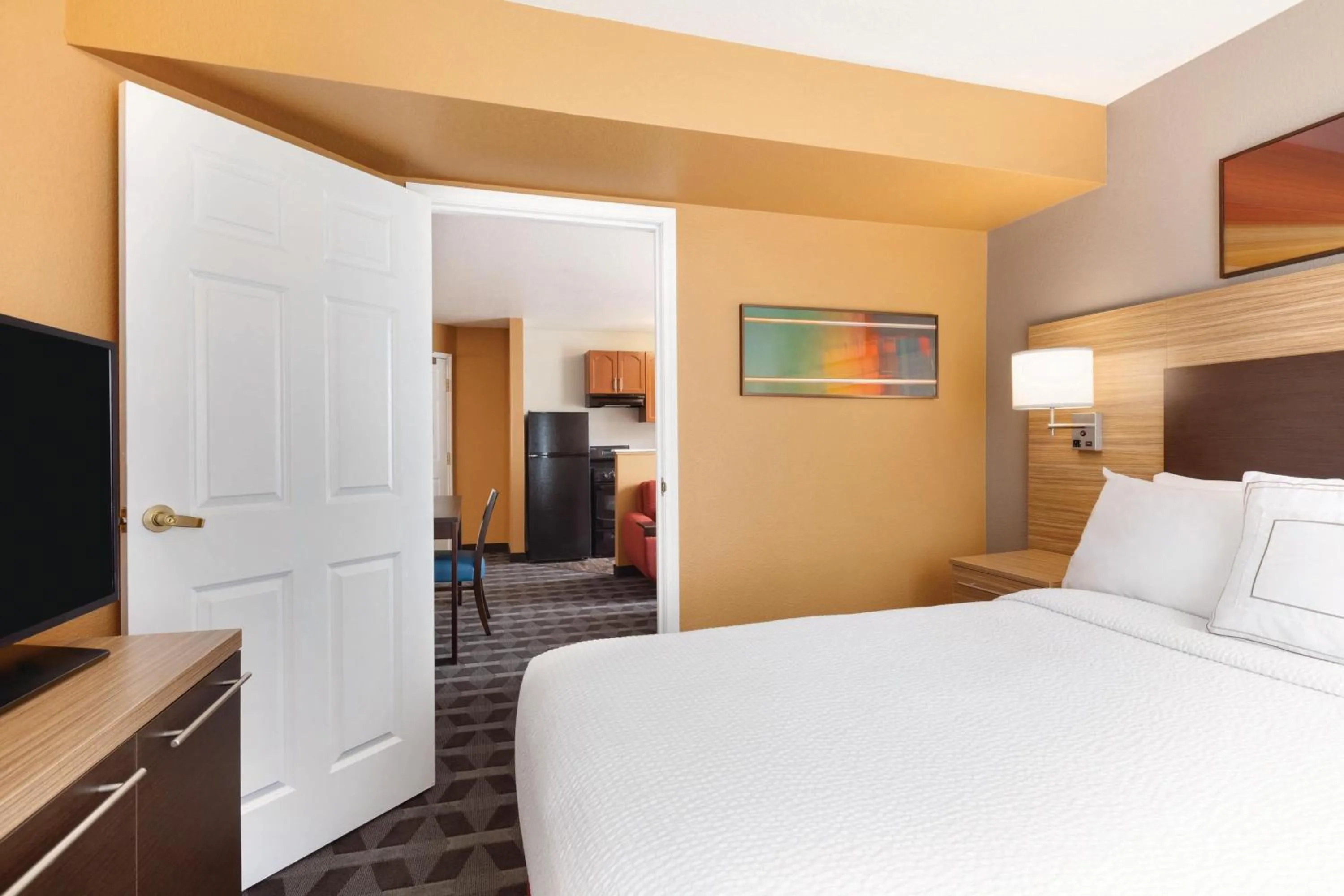 Bedroom, Bed in TownePlace Suites by Marriott Boulder Broomfield/Interlocken