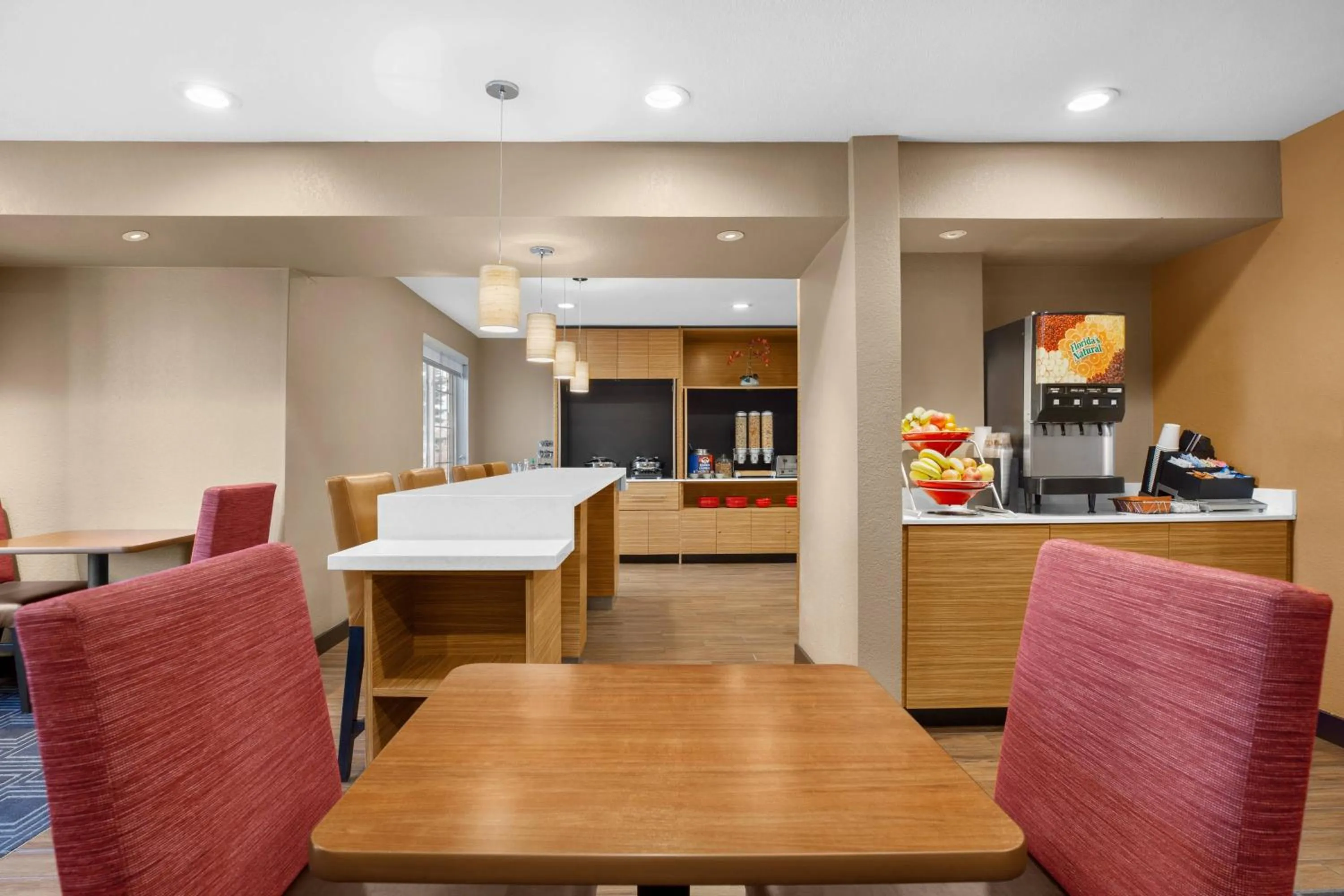 Breakfast in TownePlace Suites by Marriott Boulder Broomfield/Interlocken