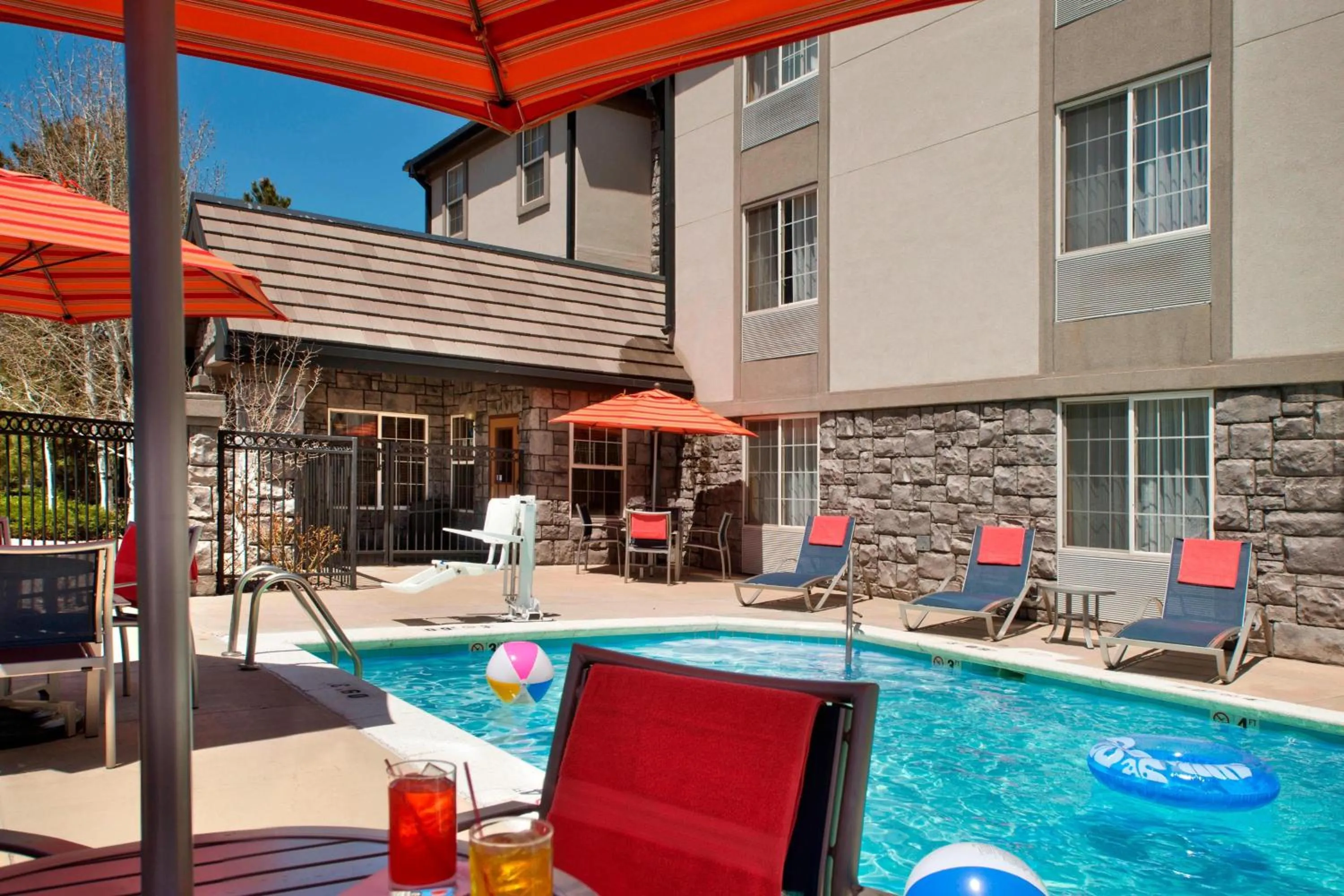 Swimming pool in TownePlace Suites by Marriott Denver West Federal Center