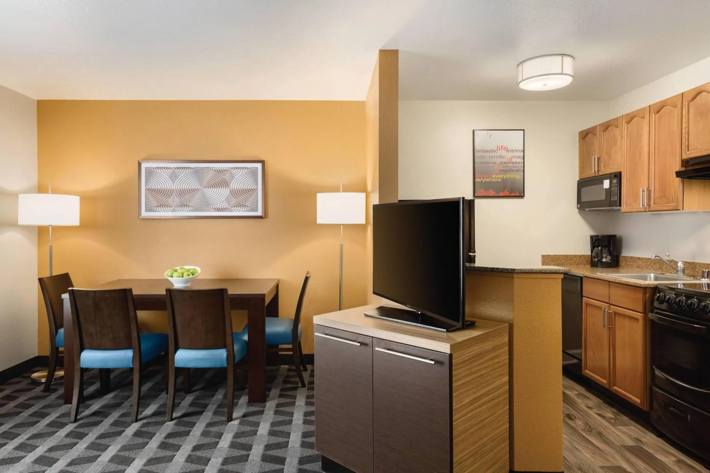 Bedroom in TownePlace Suites by Marriott Denver West Federal Center