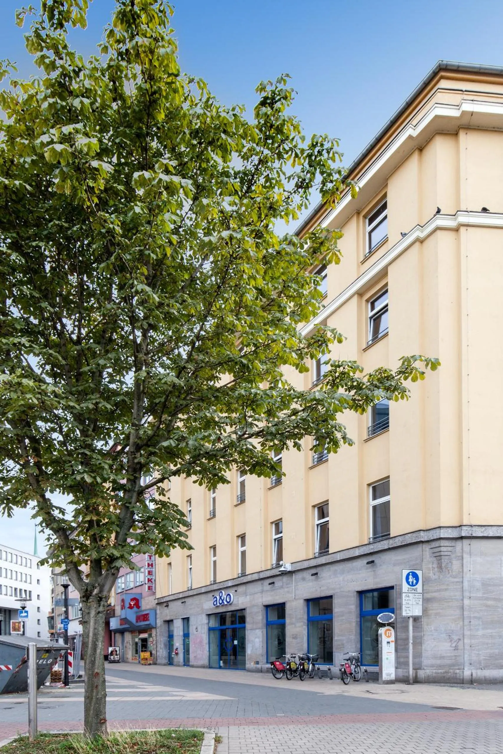 Property building in a&o Dortmund Hauptbahnhof