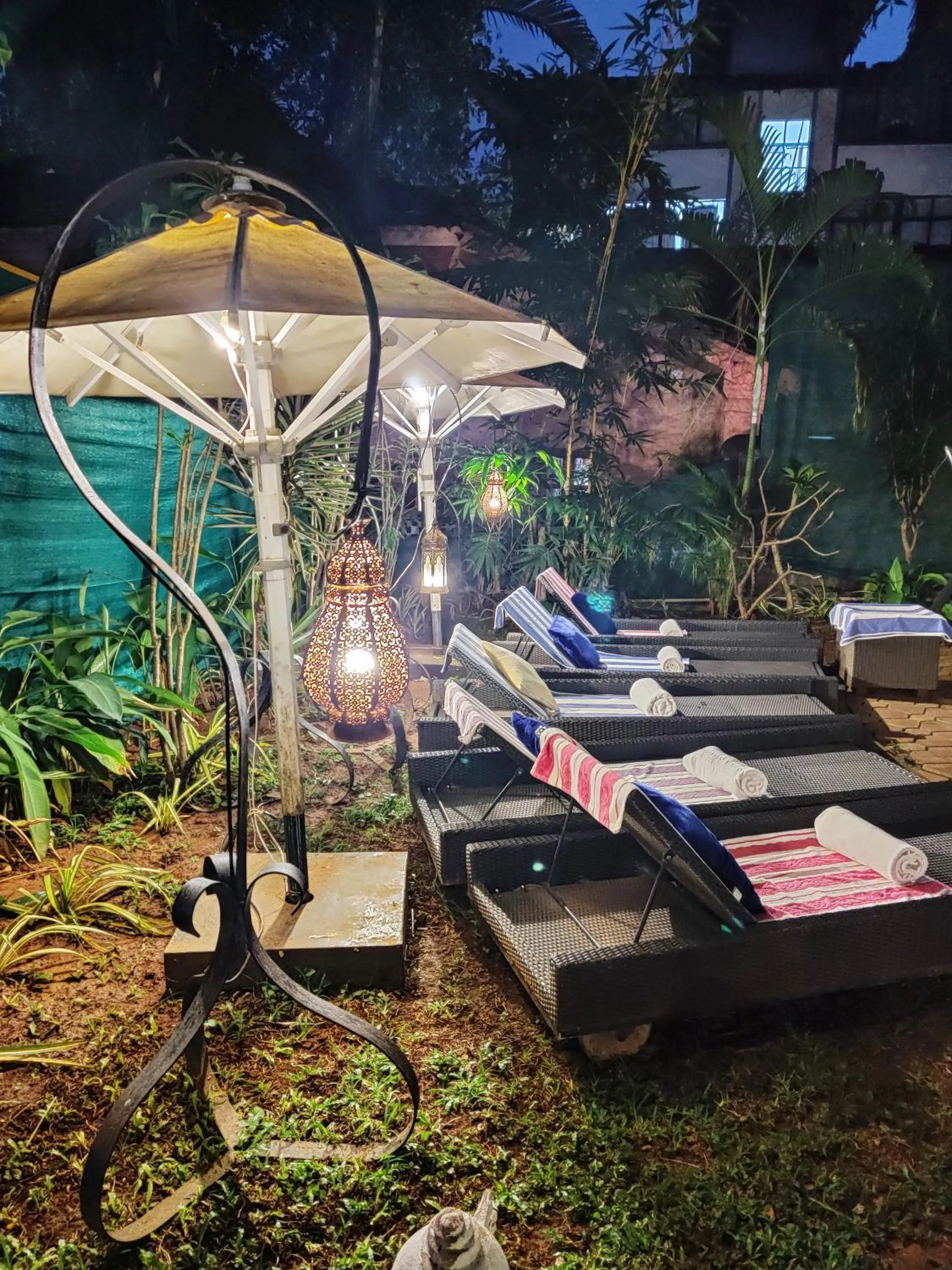 Swimming pool in The Camelot Beach Resort - Baga