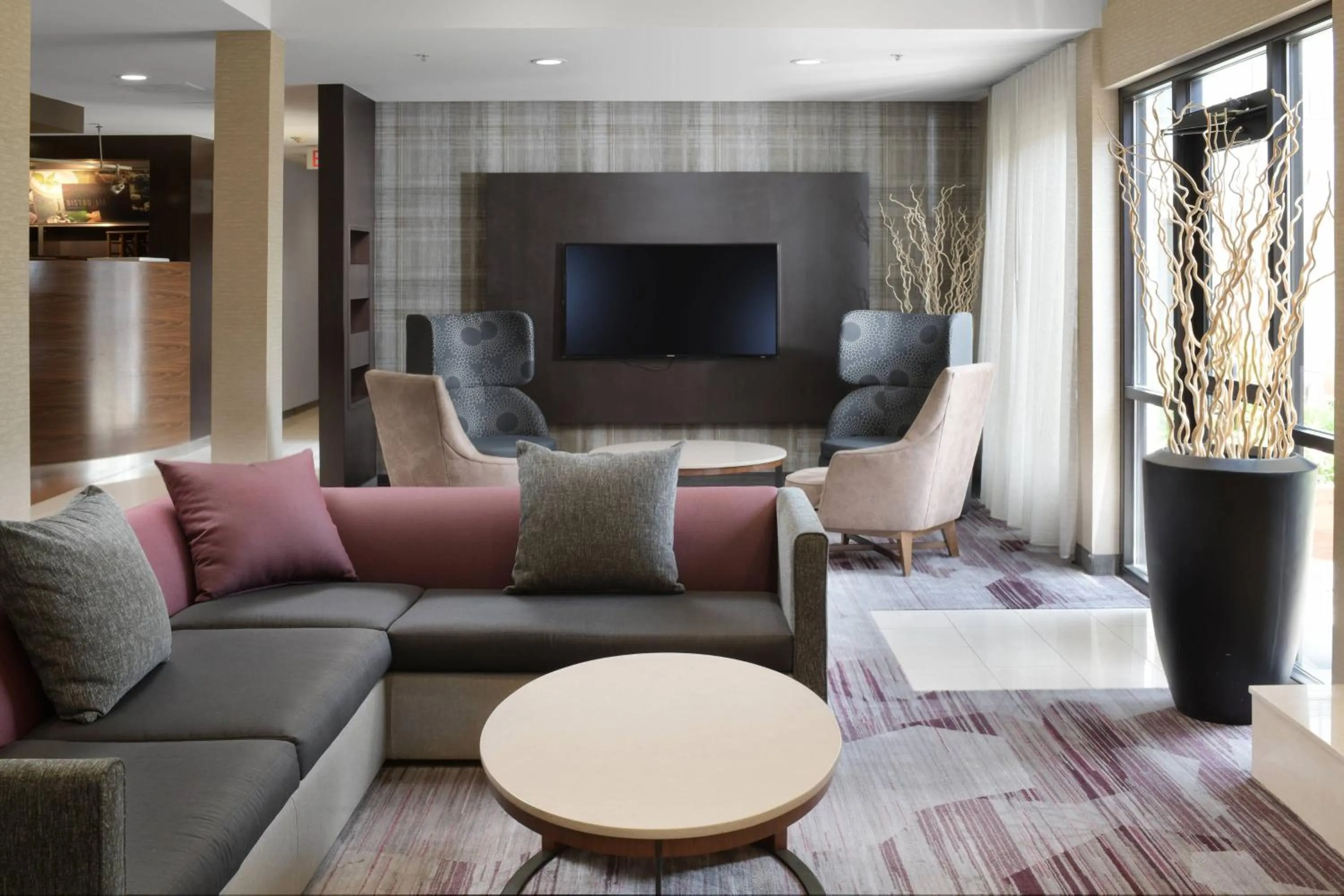 Lobby or reception in Courtyard by Marriott Dallas DFW Airport North/Irving