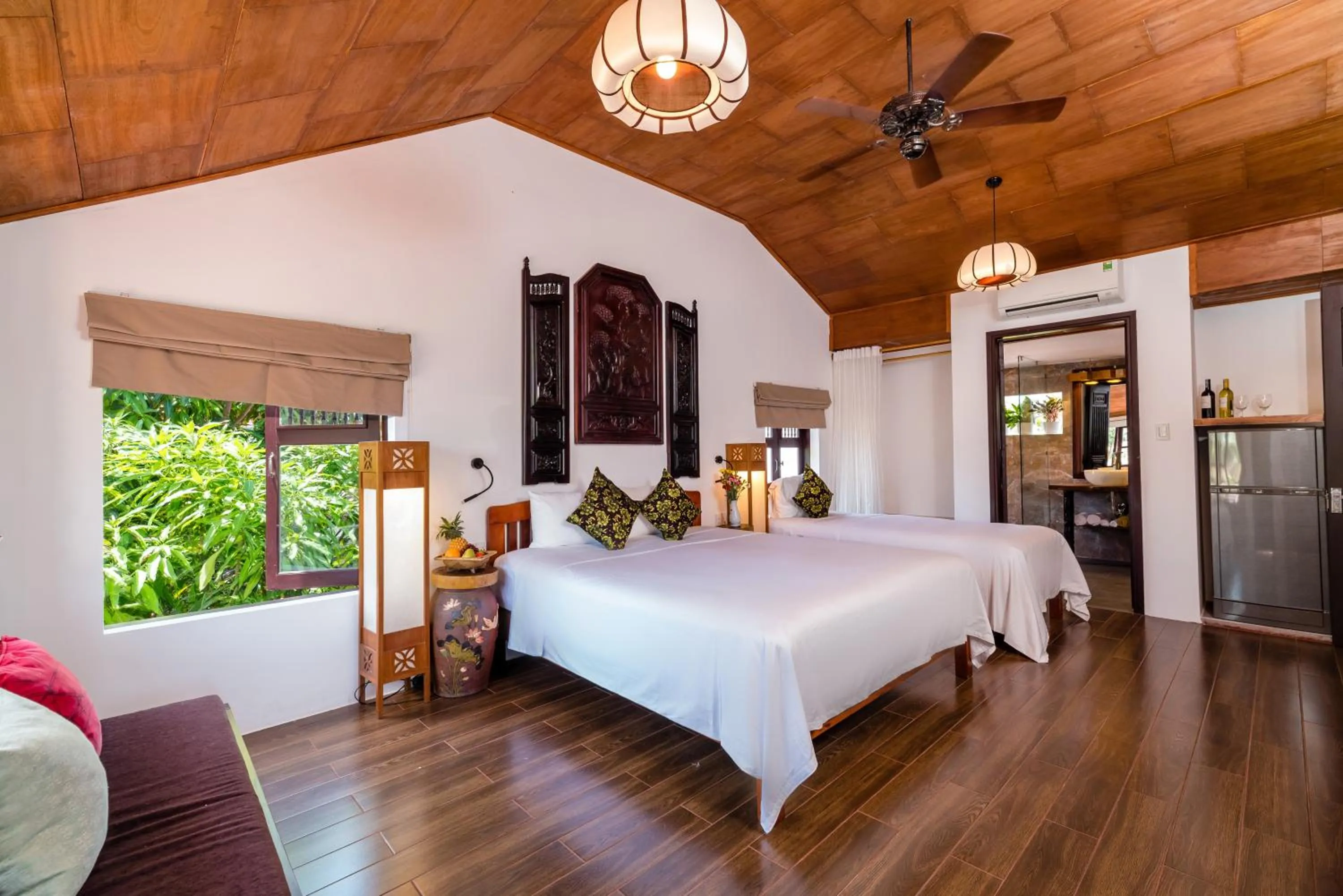 Photo of the whole room, Bed in An Bang Coco Villa