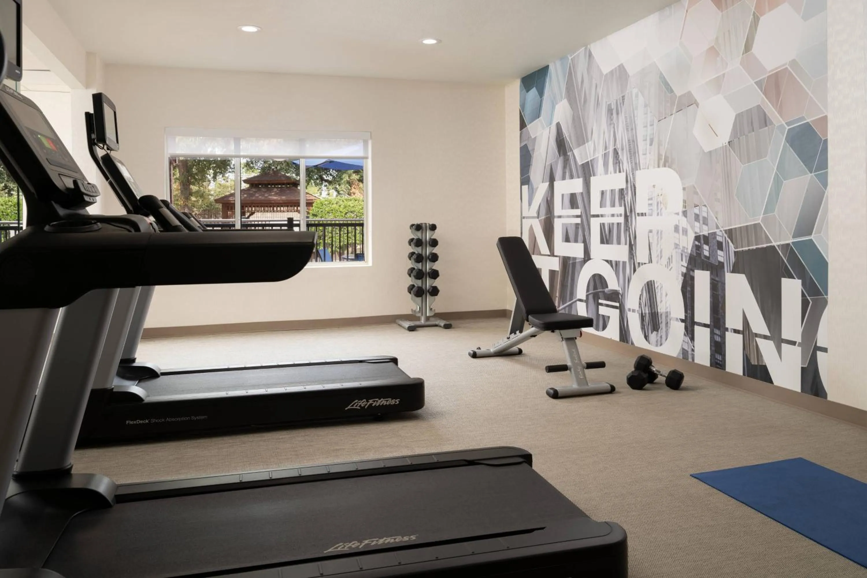 Fitness centre/facilities in SpringHill Suites Dallas Arlington North