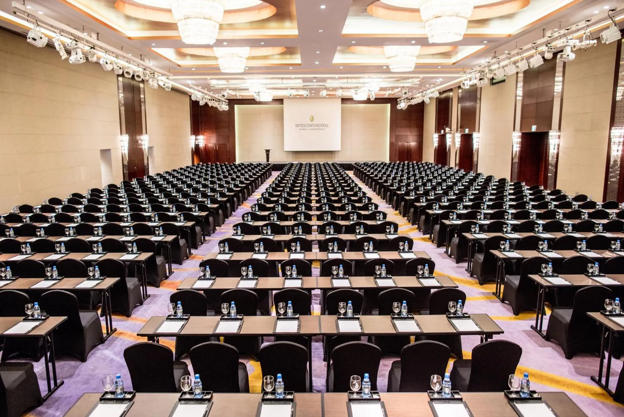 Banquet/Function facilities in InterContinental Hanoi Landmark72 by IHG