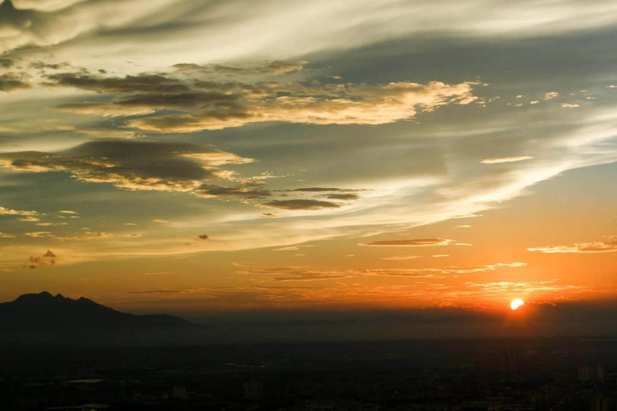 Photo of the whole room in InterContinental Hanoi Landmark72 by IHG
