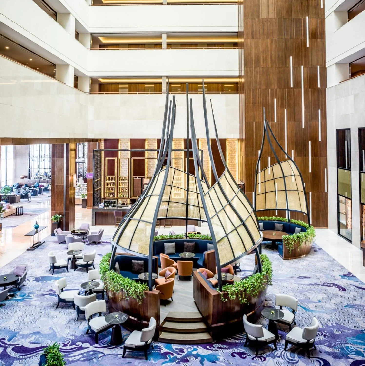Restaurant/places to eat in InterContinental Hanoi Landmark72 by IHG