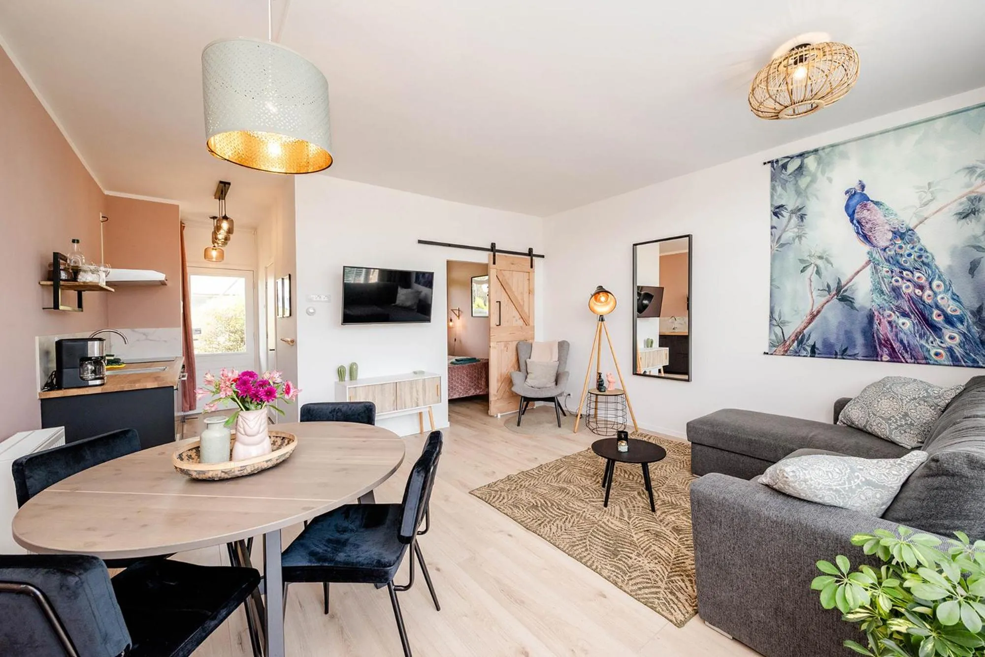 Amsterdam Beach Apartment 9, Private Garden