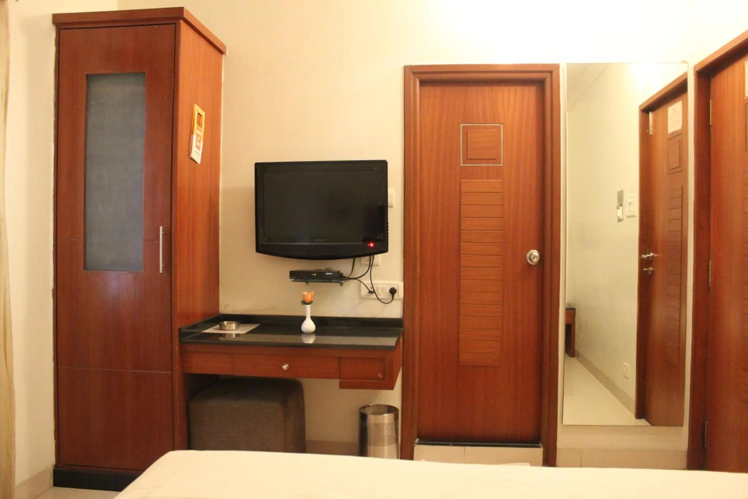 TV and multimedia in Hotel Stay Inn