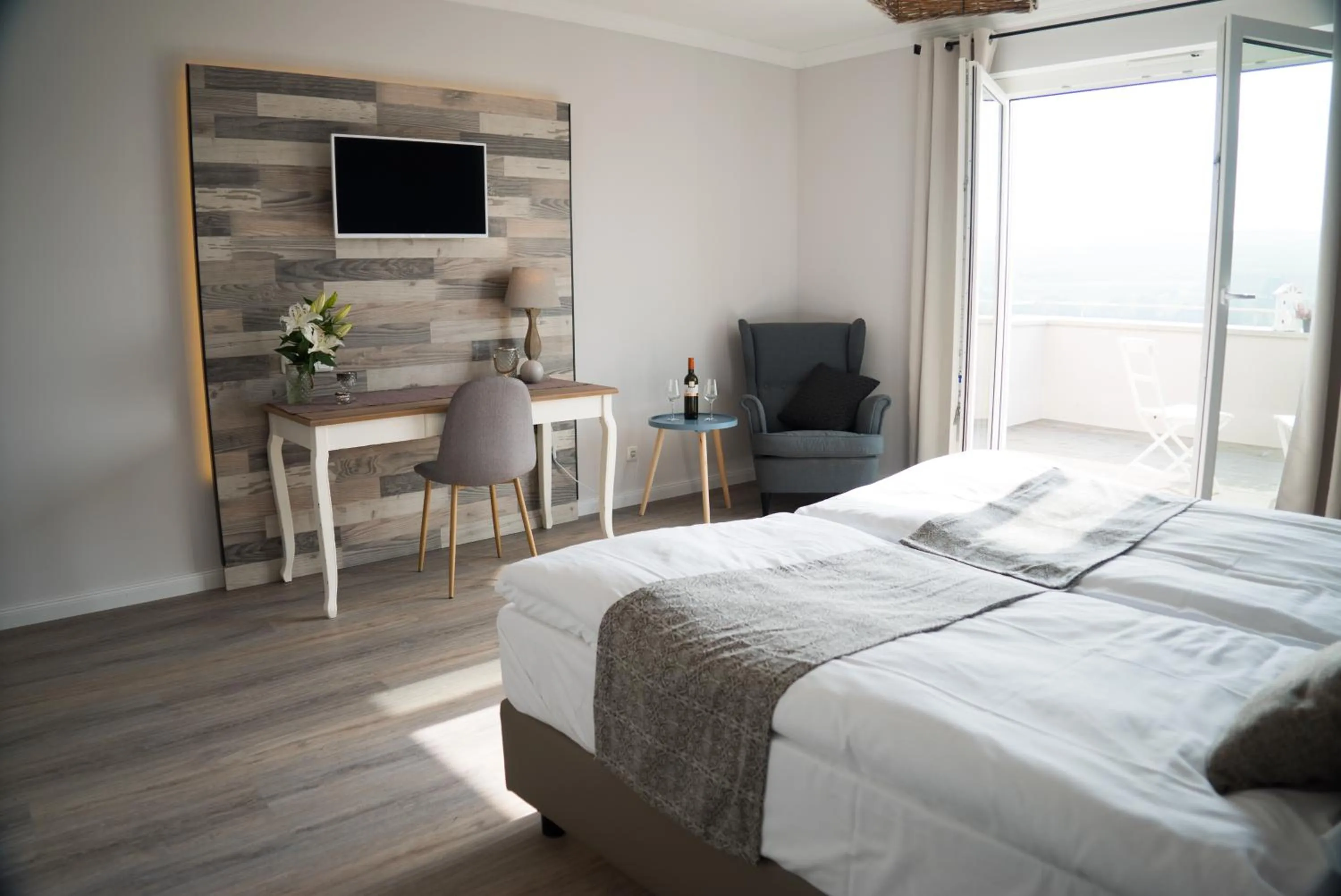 Bed in Winzerhotel Trautwein