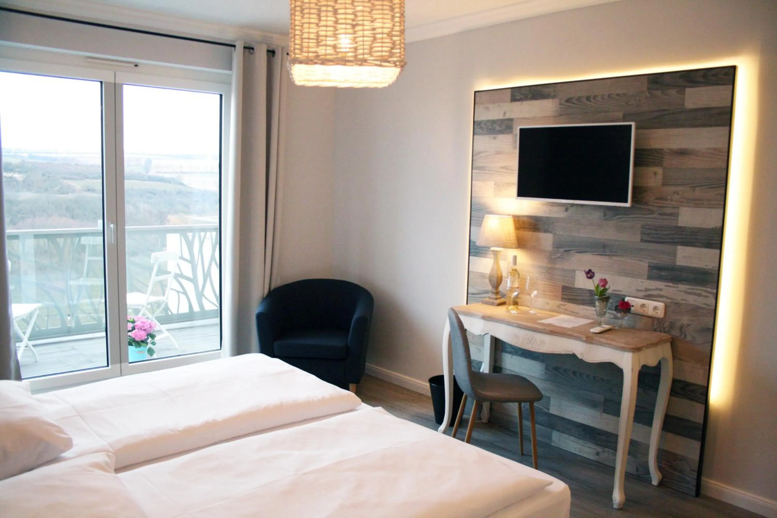 Bed in Winzerhotel Trautwein