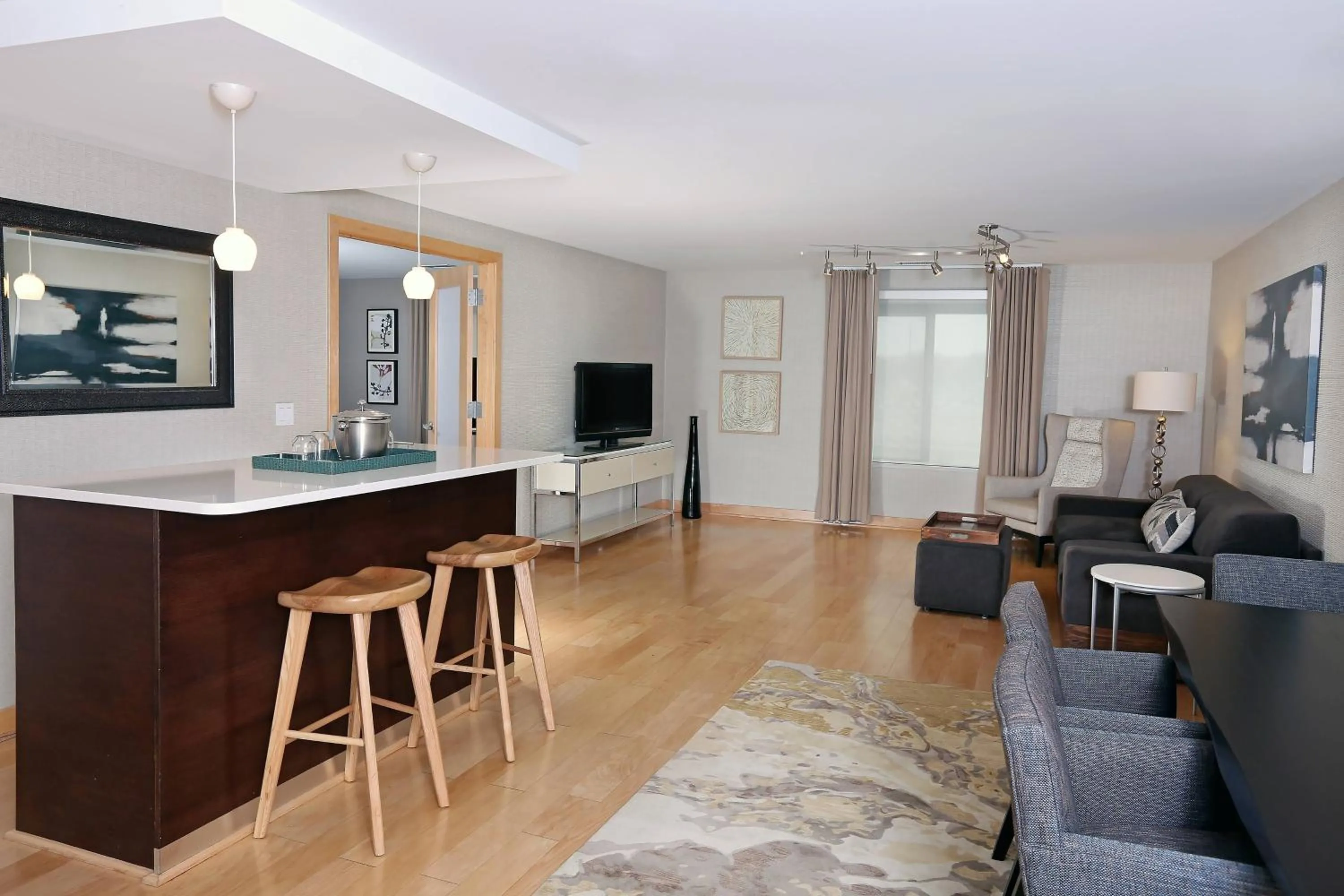 Photo of the whole room in SpringHill Suites by Marriott Sioux Falls