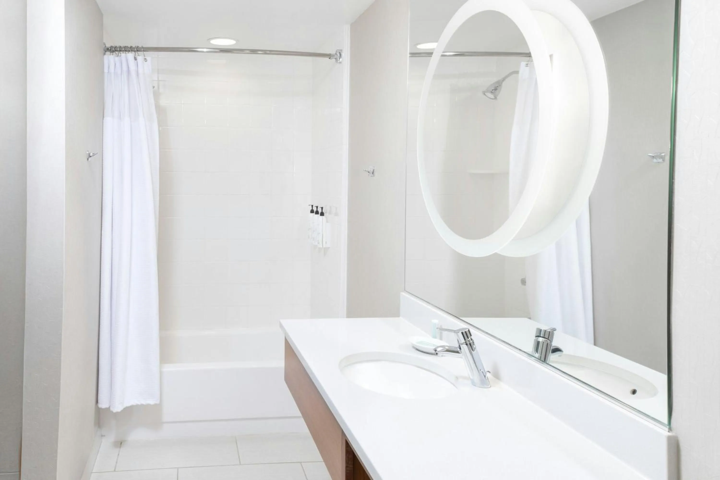 Bathroom in SpringHill Suites by Marriott Sioux Falls