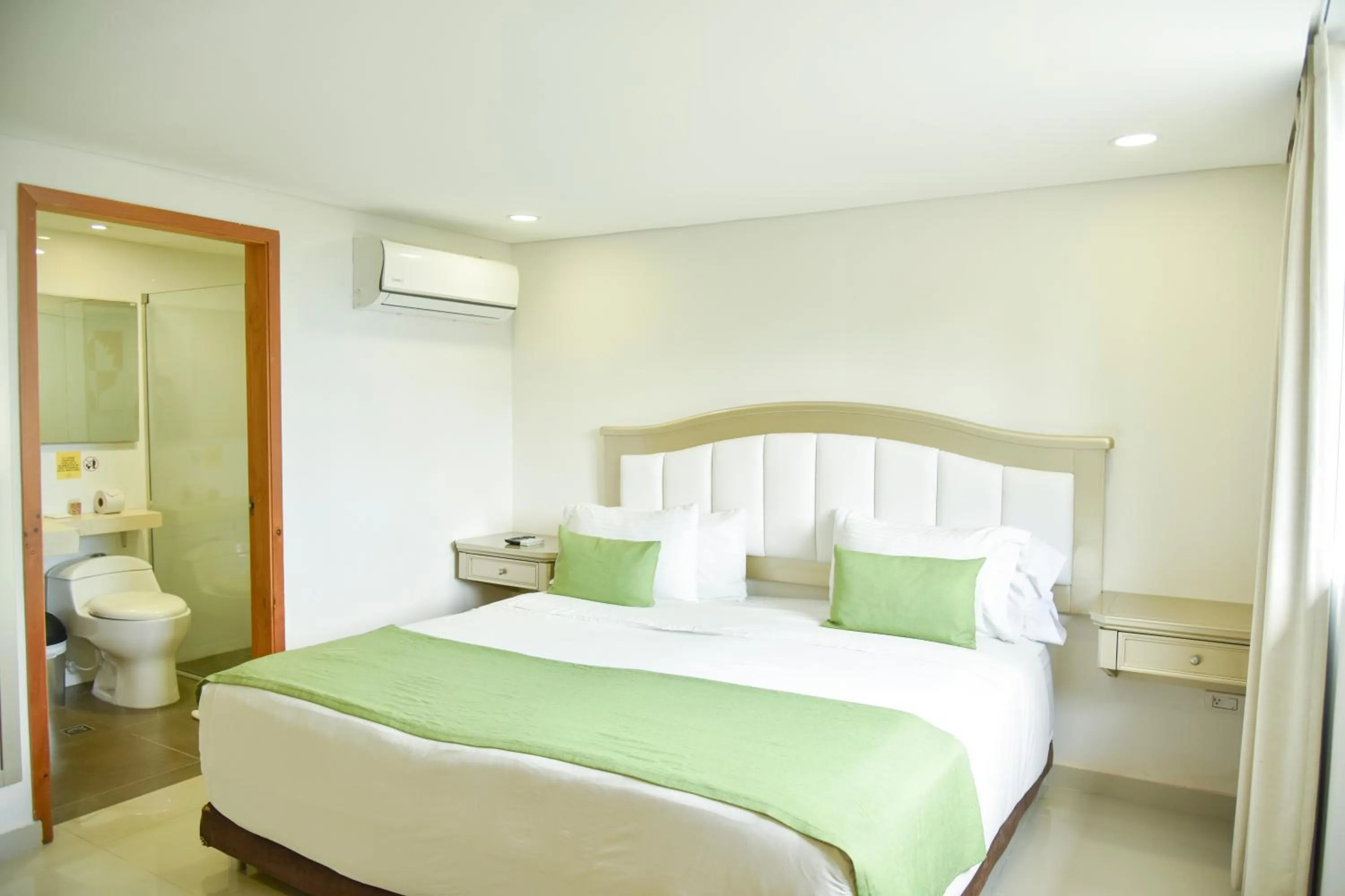 Bed in Hotel American Golf