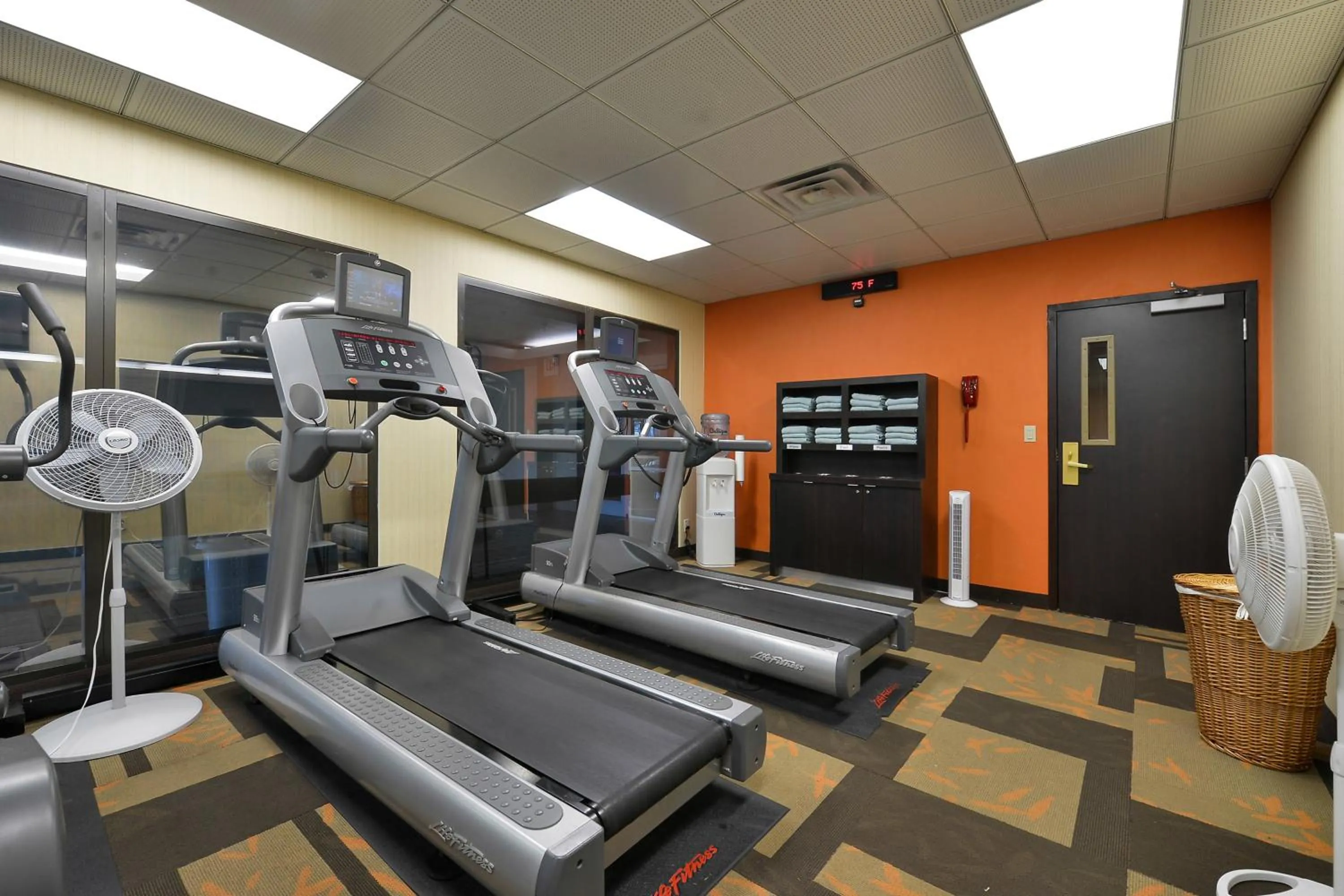 Fitness centre/facilities in Courtyard by Marriott Bentonville