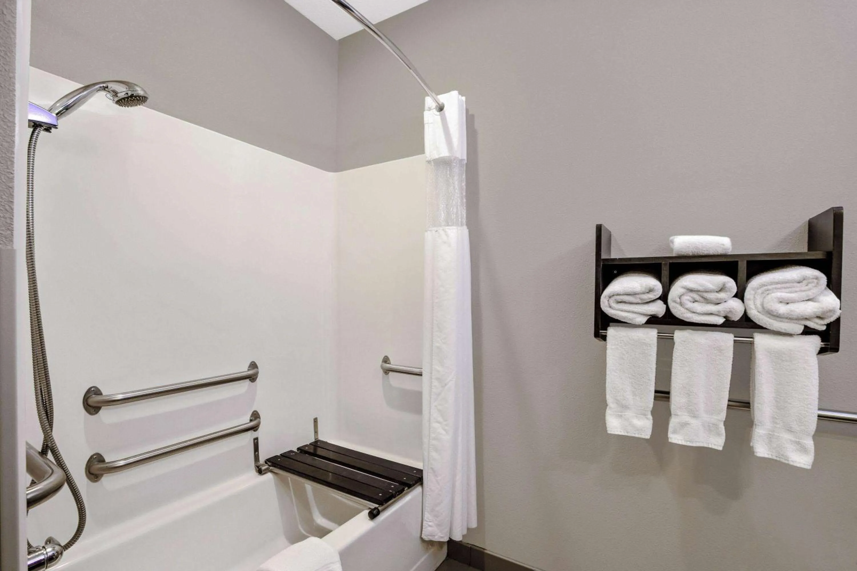 TV and multimedia in La Quinta by Wyndham Fayetteville