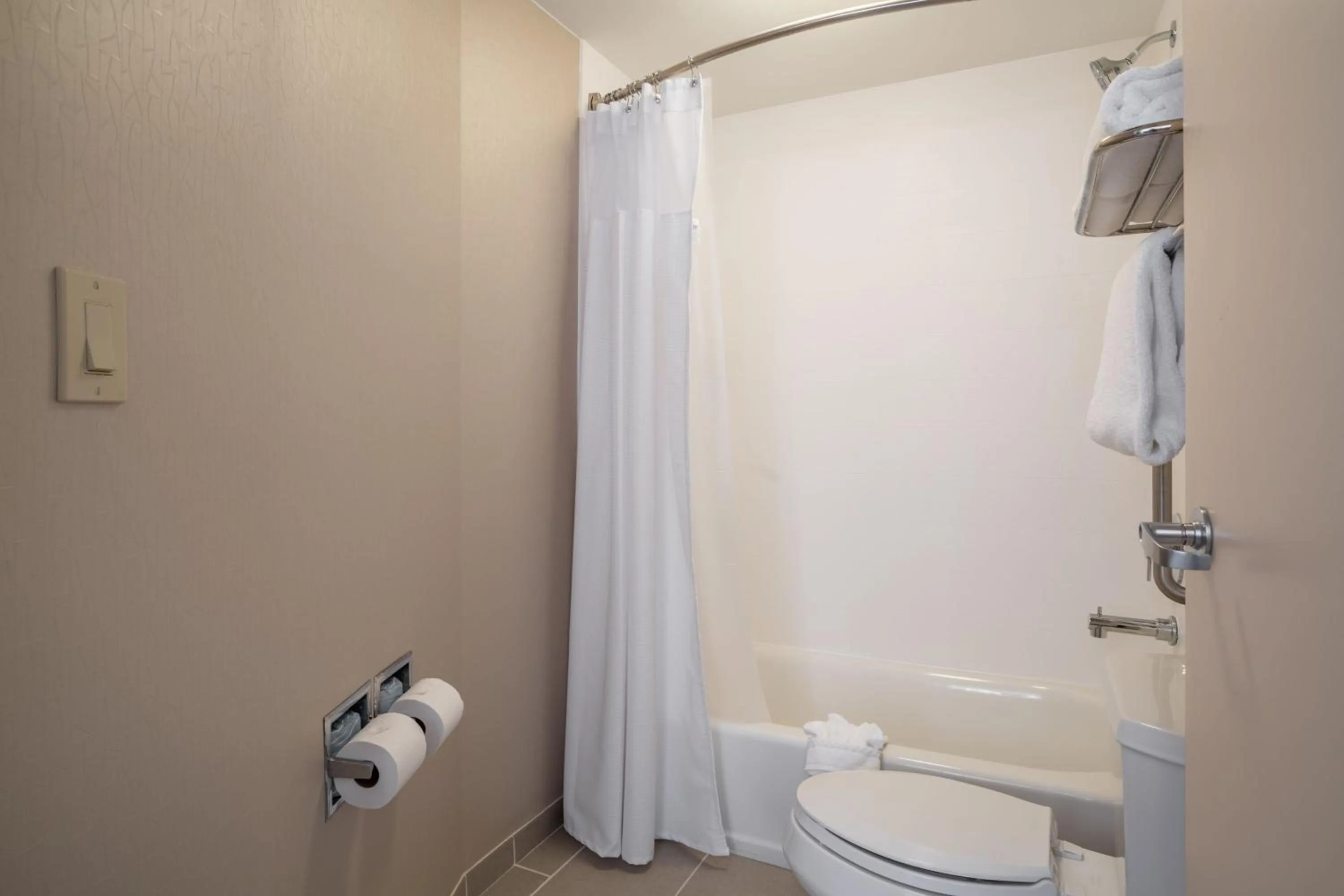 Bathroom in SpringHill Suites Gainesville