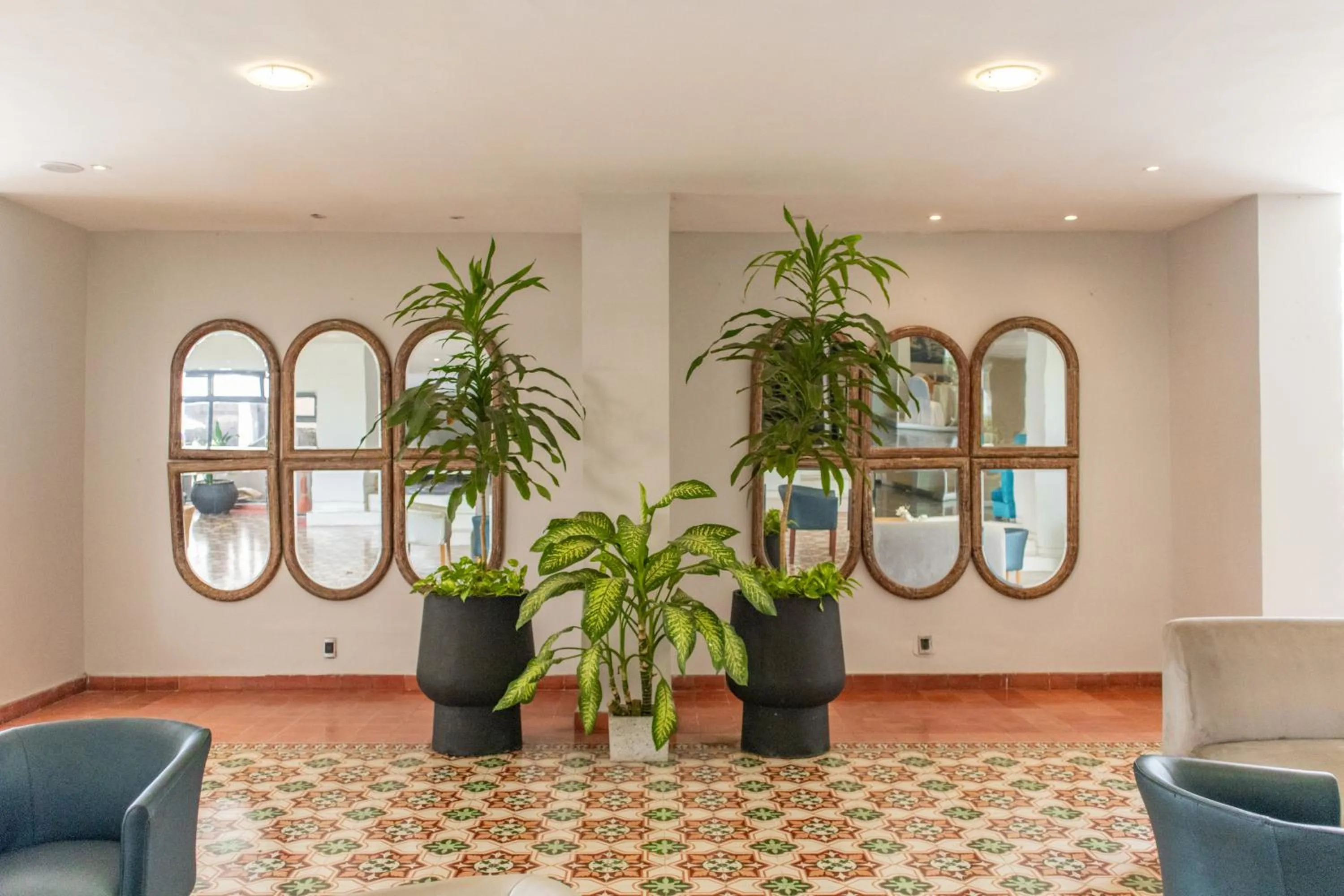 Lobby or reception in Hotel Faranda Express Puerta Del Sol Barranquilla, A Member of Radisson Individuals