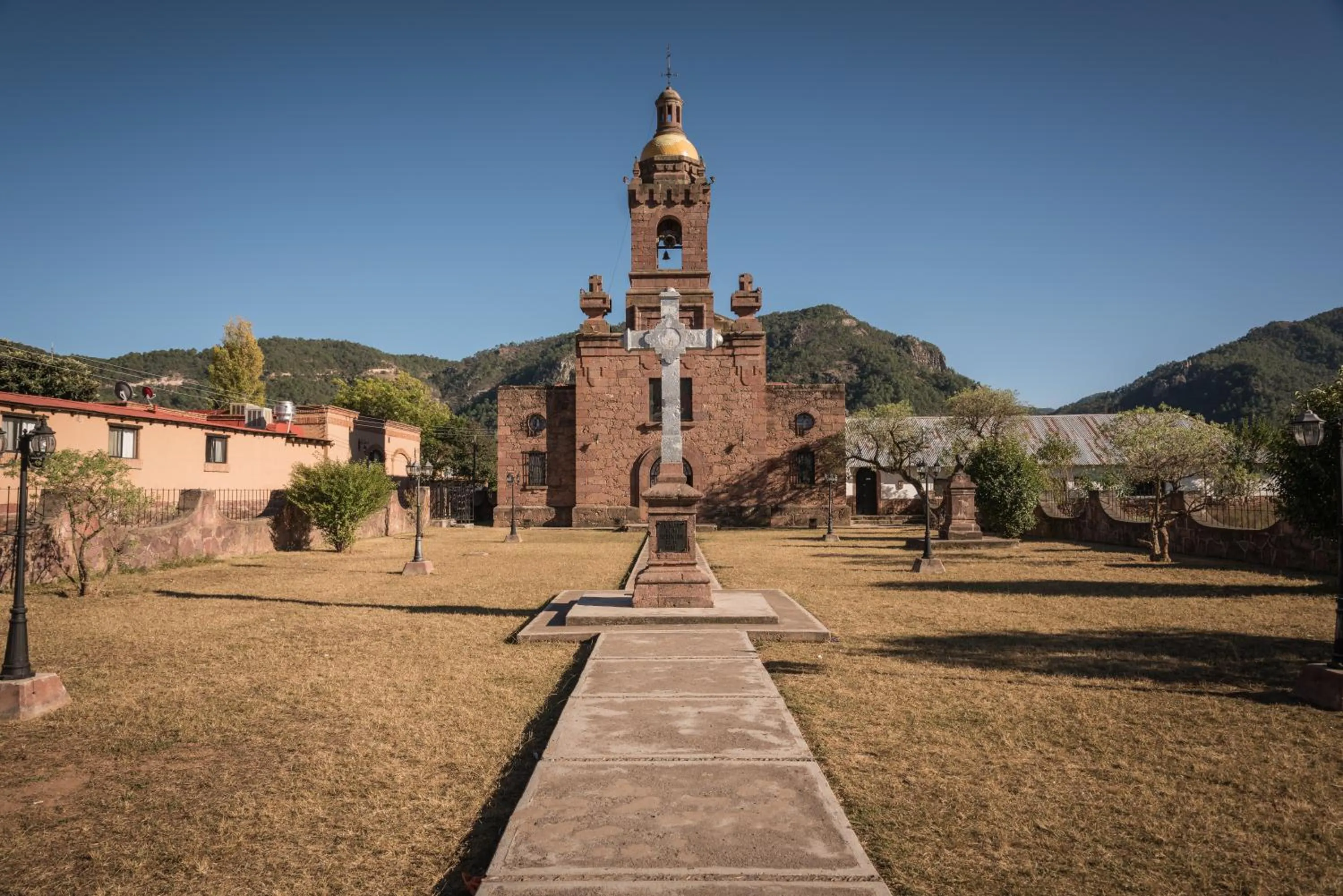 Property building in Hotel Misión Cerocahui a Balderrama Hotel Collection