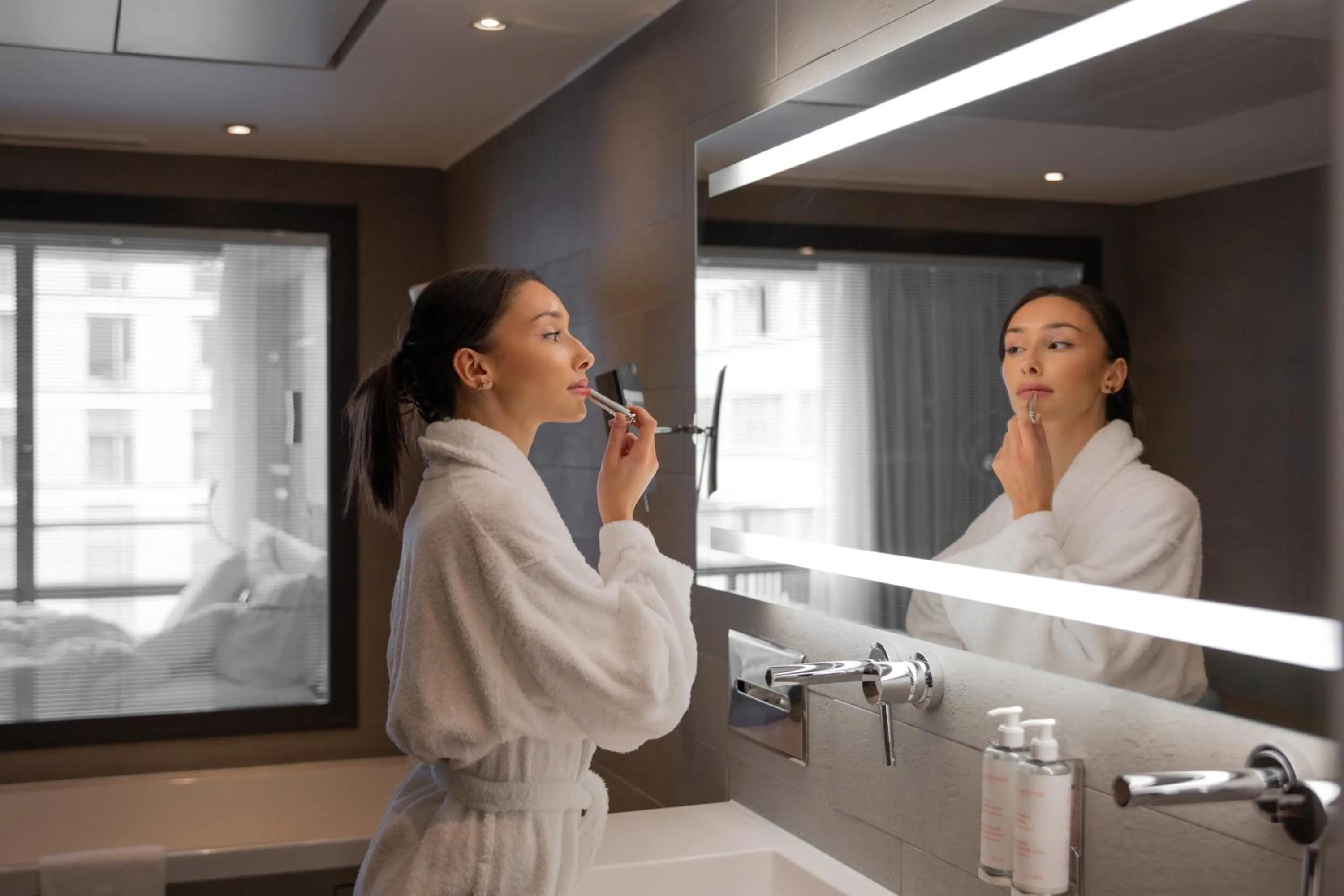 Bathroom in Pullman Paris Tour Eiffel
