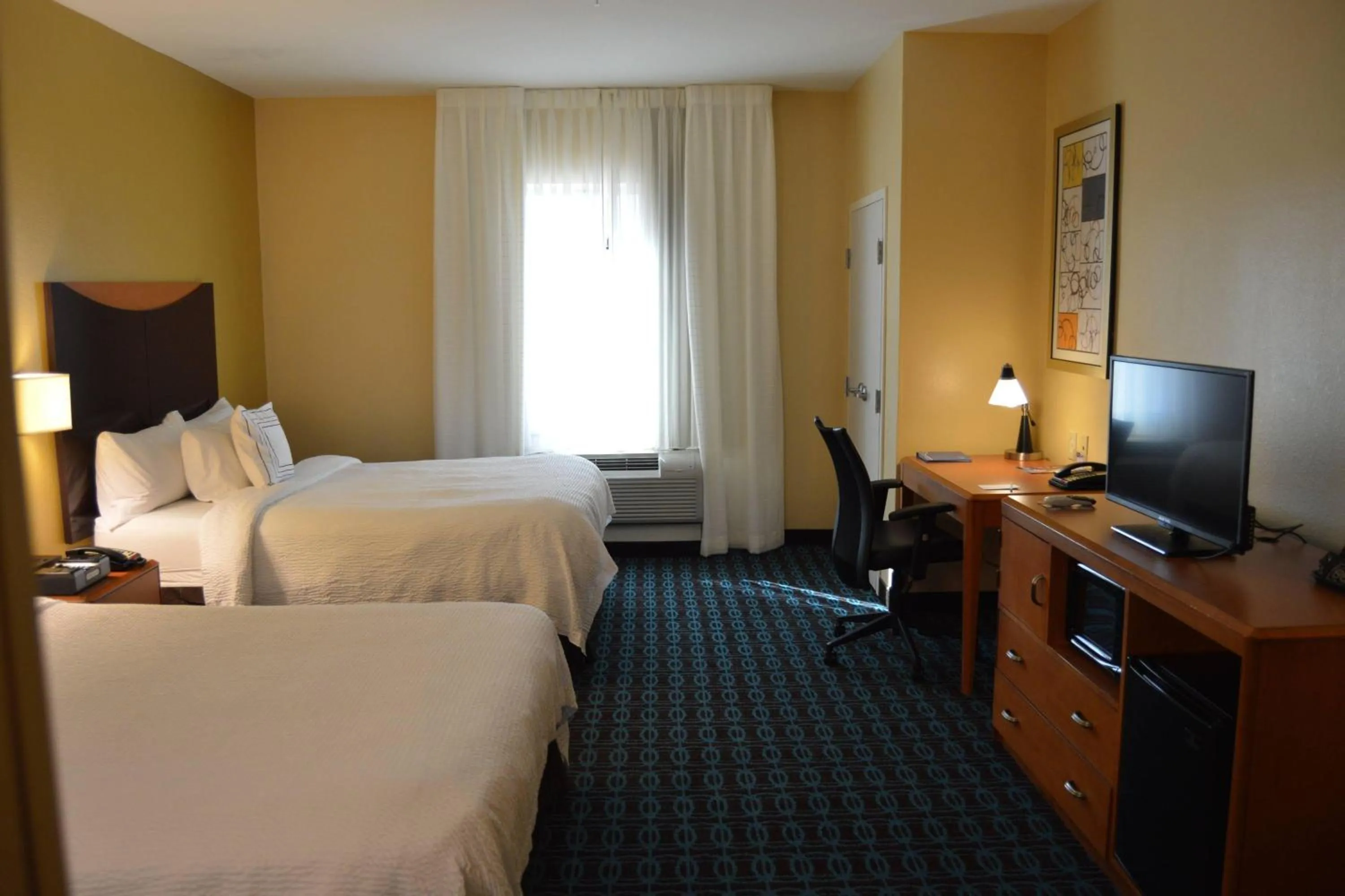 Photo of the whole room in Fairfield Inn & Suites Houston Channelview