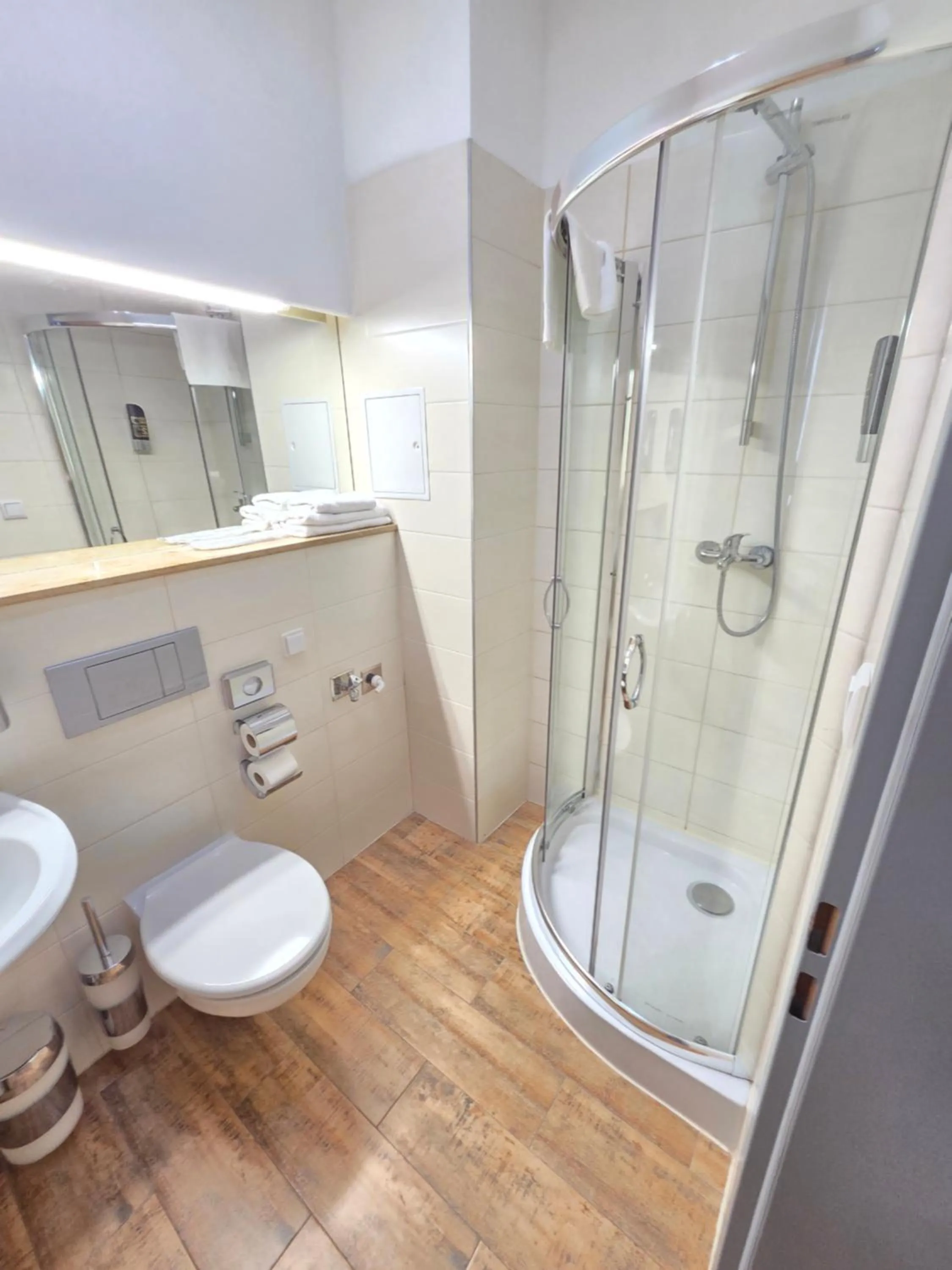 Toilet in Marcel Apartments Leipzig