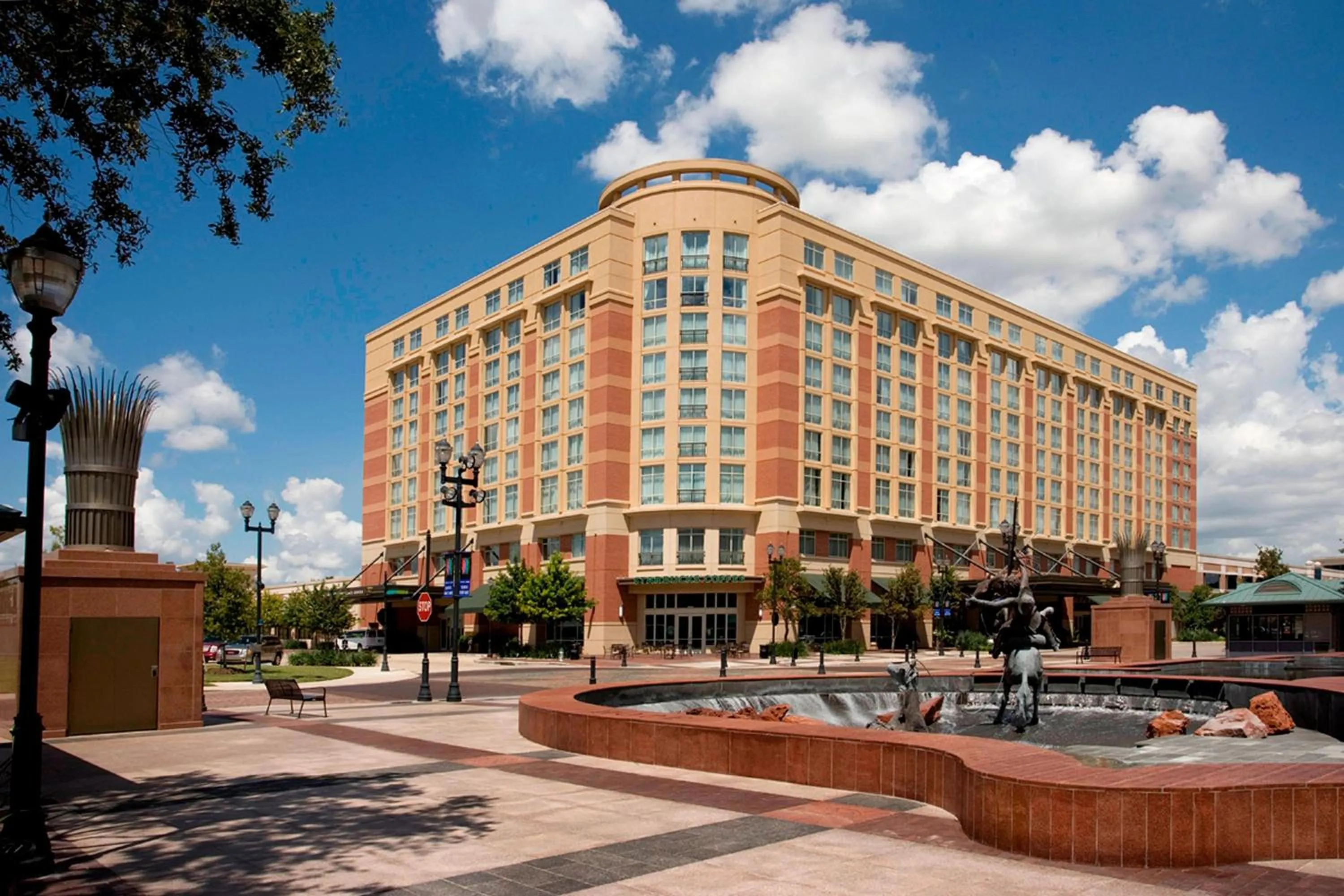 Property building in Houston Marriott Sugar Land