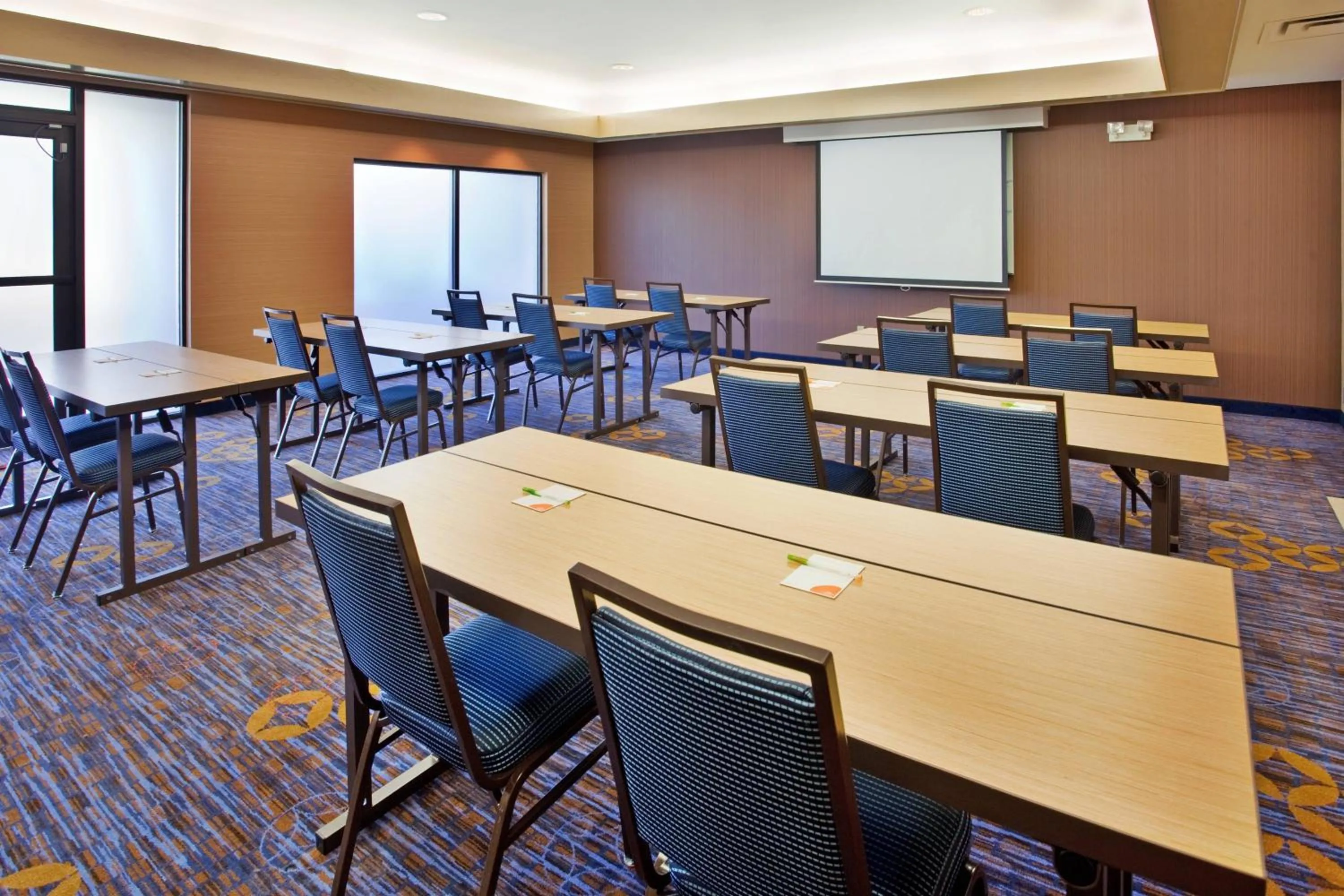 Meeting/conference room in Courtyard Houston Sugar Land/Stafford