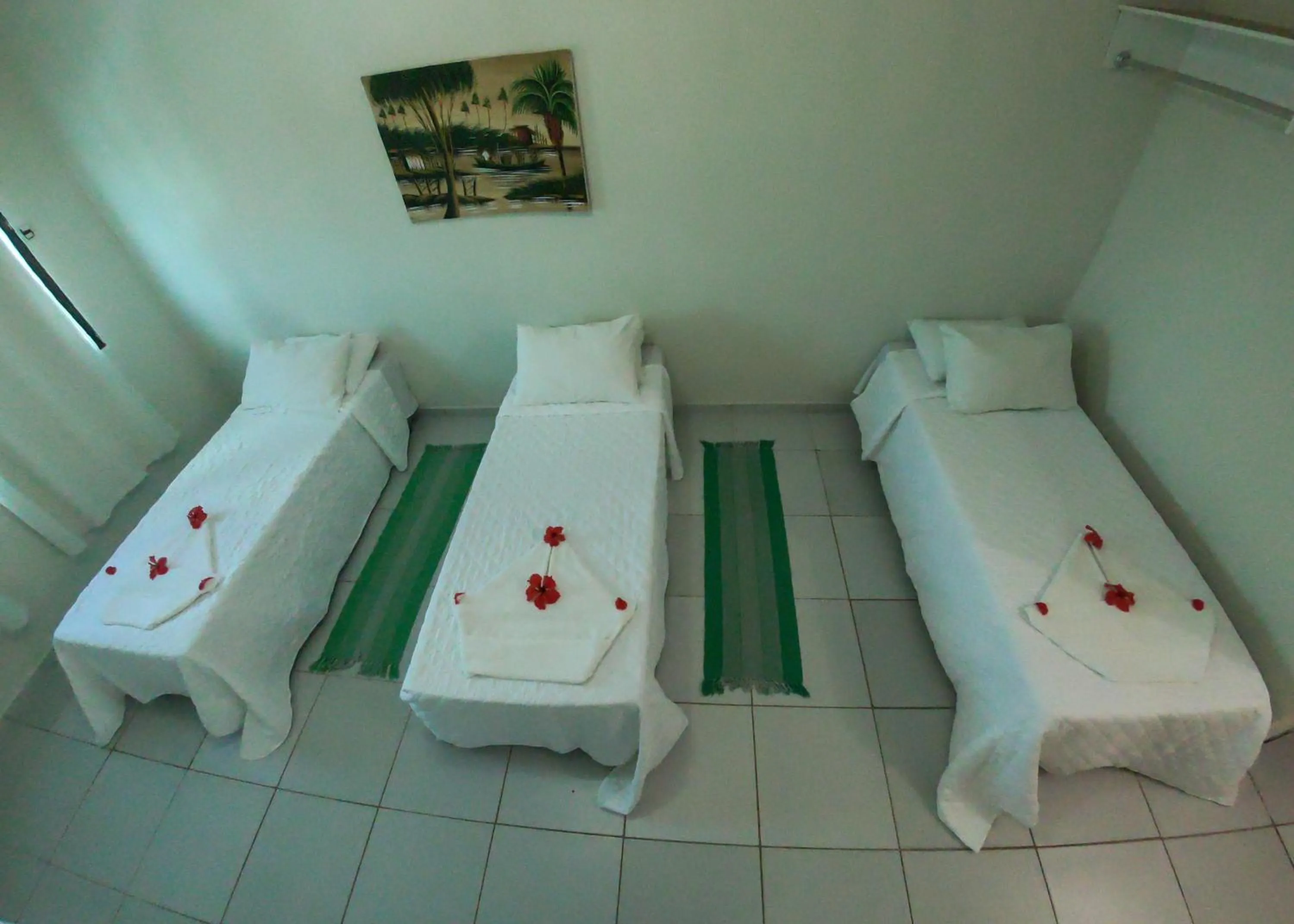 Photo of the whole room, Bed in Pousada Sal e Mar Maracaipe